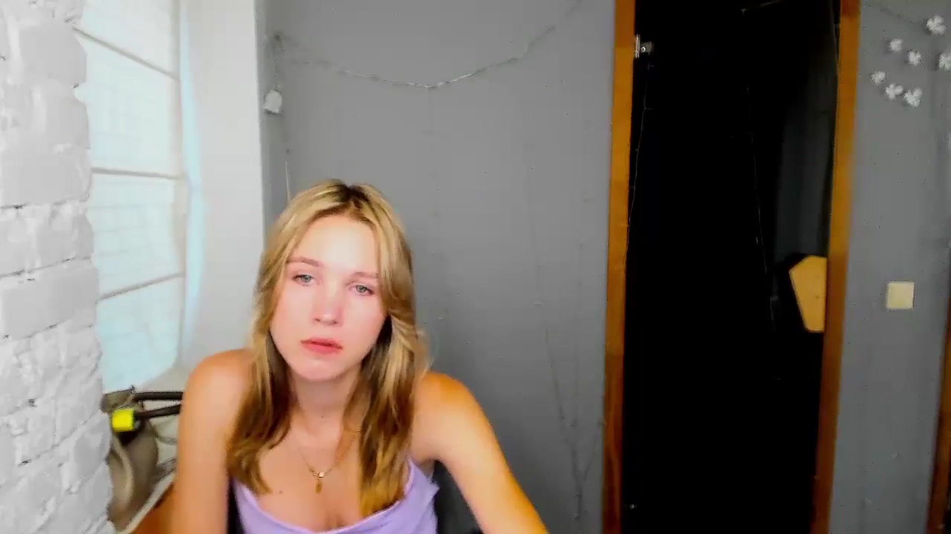 Gallery image thumbnail from Kate_Lewiss's myfreecams stream on, 08/29/2024, 07:51 image 5 of 20