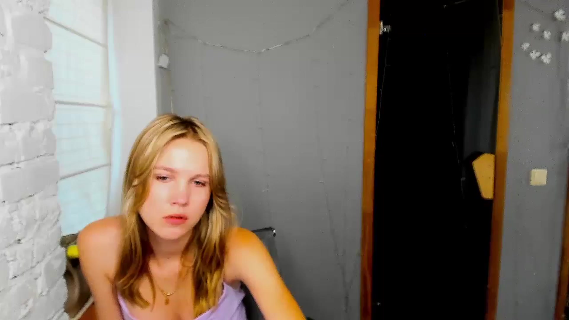 Gallery image thumbnail from Kate_Lewiss's myfreecams stream on, 08/29/2024, 07:51 image 10 of 20