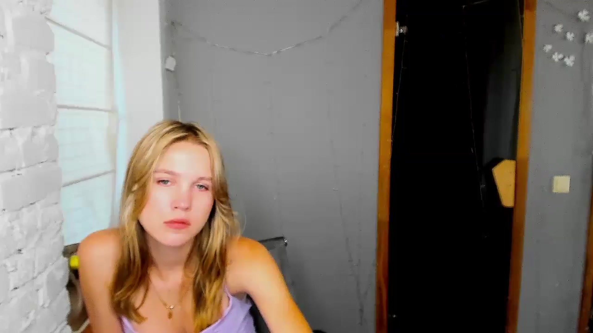 Gallery image thumbnail from Kate_Lewiss's myfreecams stream on, 08/29/2024, 07:51 image 7 of 20