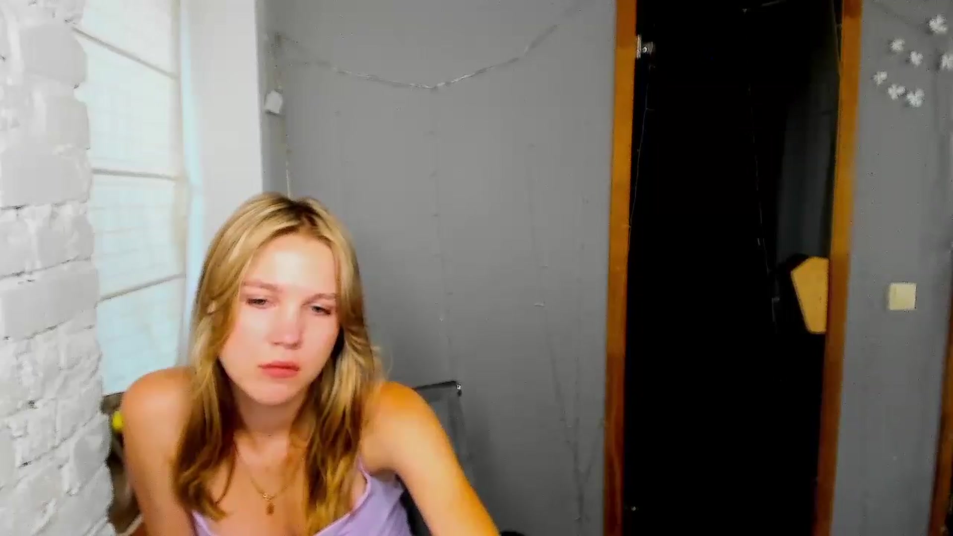 Gallery image thumbnail from Kate_Lewiss's myfreecams stream on, 08/29/2024, 07:51 image 8 of 20