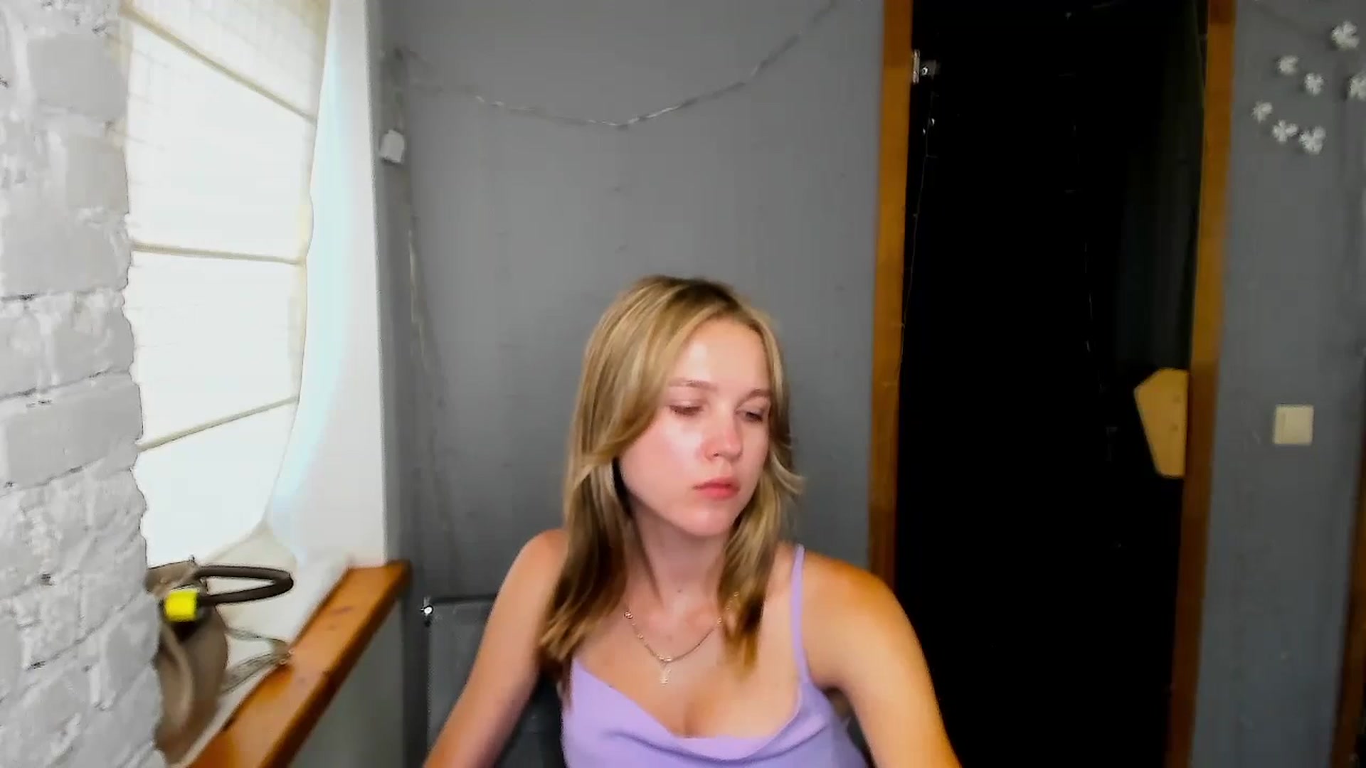 Gallery image thumbnail from Kate_Lewiss's myfreecams stream on, 08/29/2024, 11:04 image 13 of 20