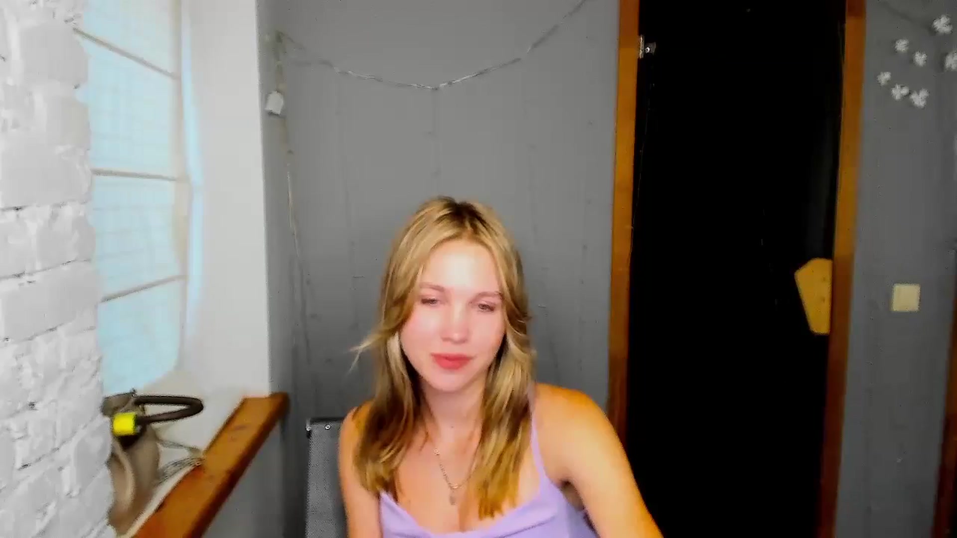 Gallery image thumbnail from Kate_Lewiss's myfreecams stream on, 08/29/2024, 11:04 image 8 of 20