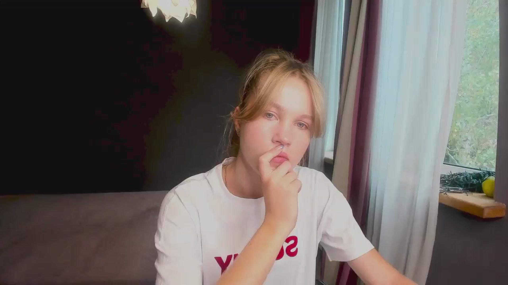 Gallery image thumbnail from Kate_Lewiss's myfreecams stream on, 09/01/2024, 07:47 image 7 of 20