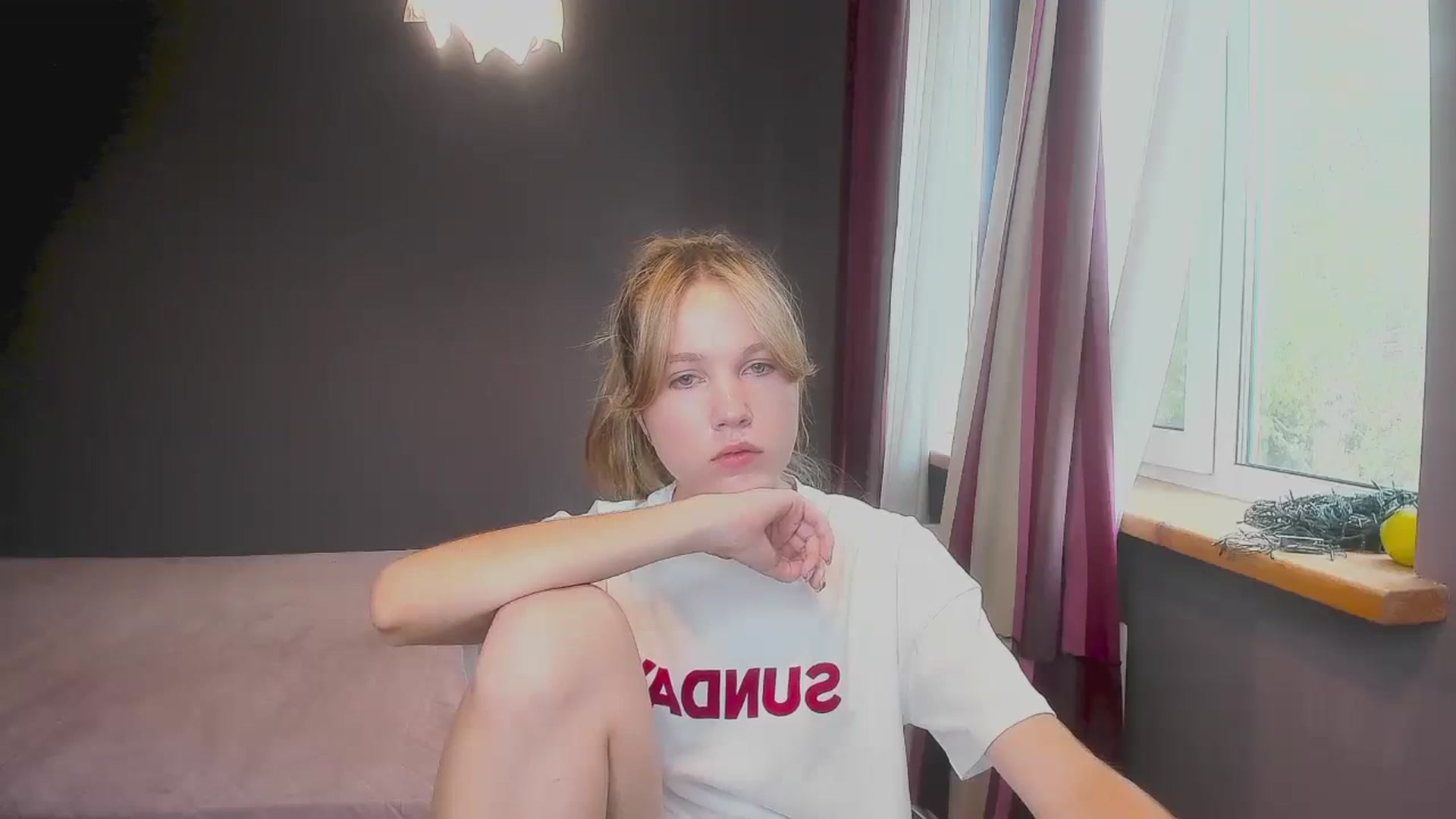 Gallery image thumbnail from Kate_Lewiss's myfreecams stream on, 09/01/2024, 07:47 image 15 of 20