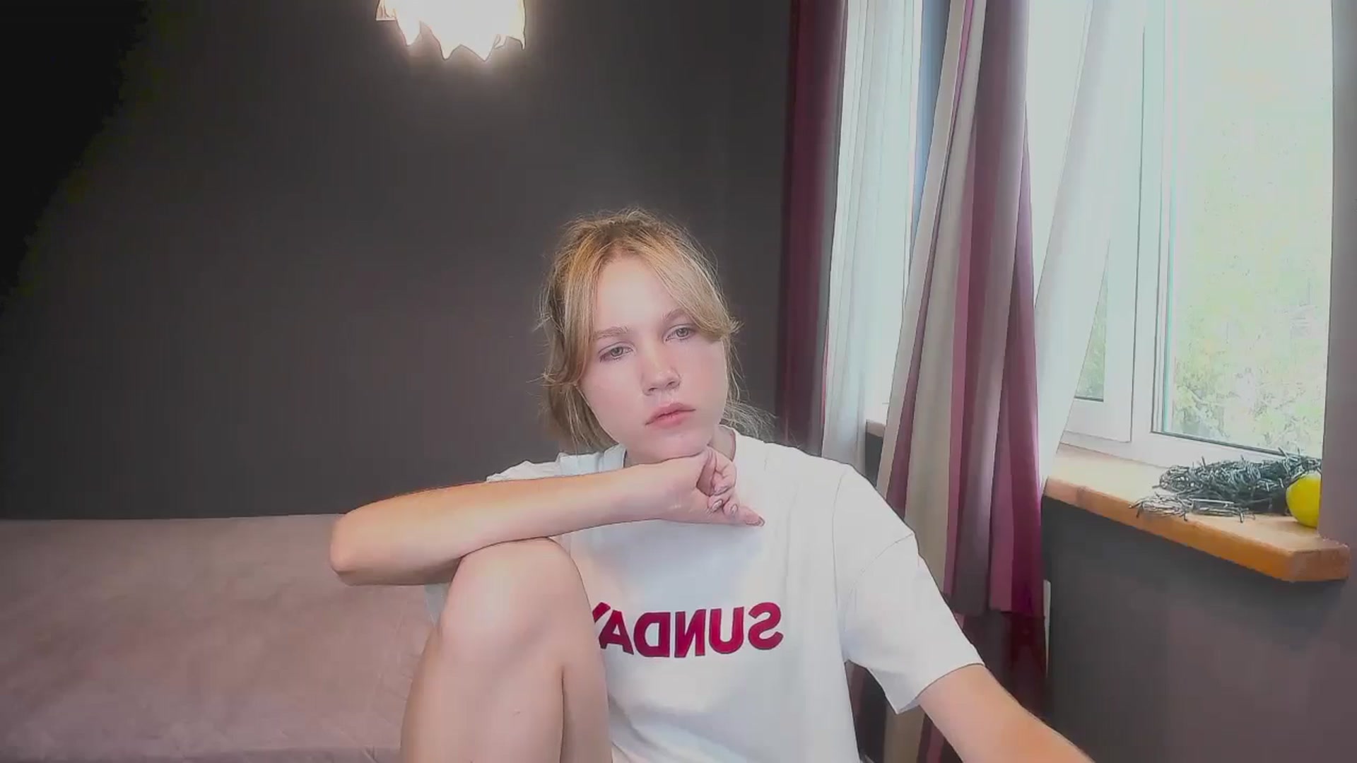 Gallery image thumbnail from Kate_Lewiss's myfreecams stream on, 09/01/2024, 07:47 image 14 of 20