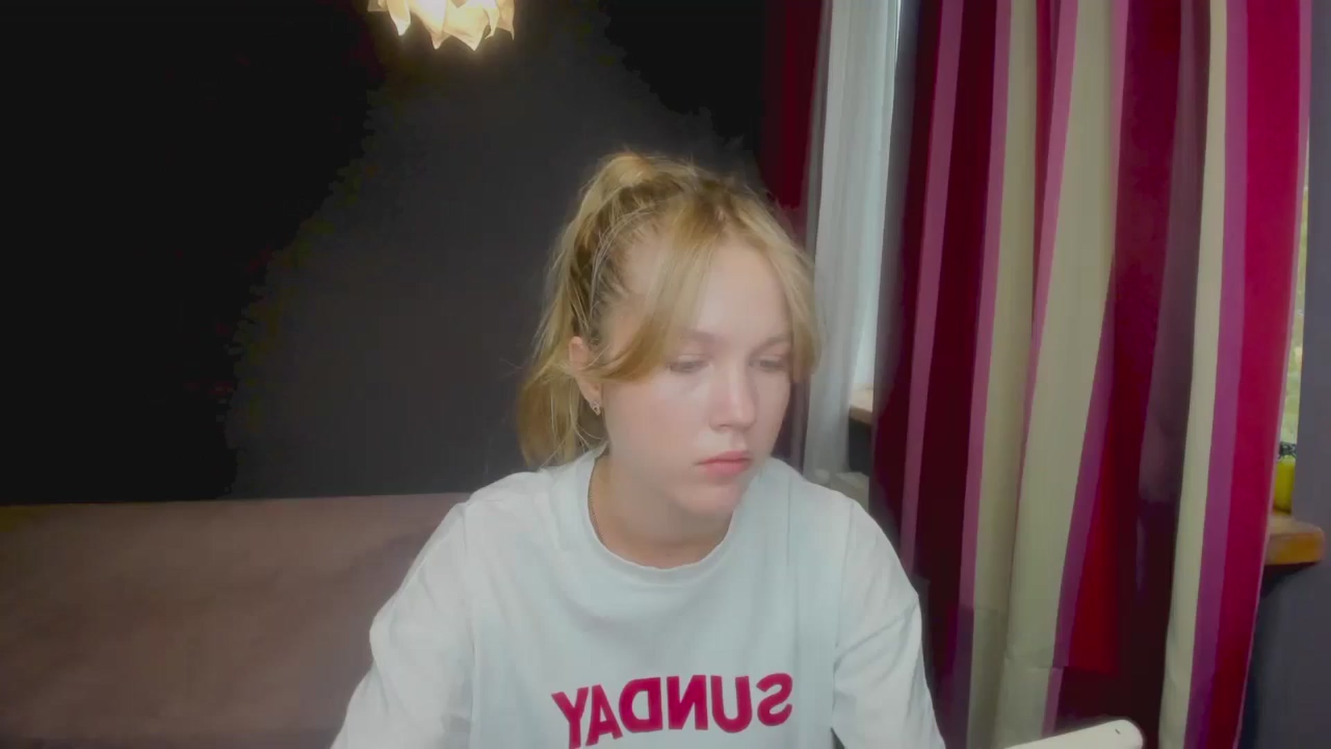 Gallery image thumbnail from Kate_Lewiss's myfreecams stream on, 09/01/2024, 07:47 image 2 of 20