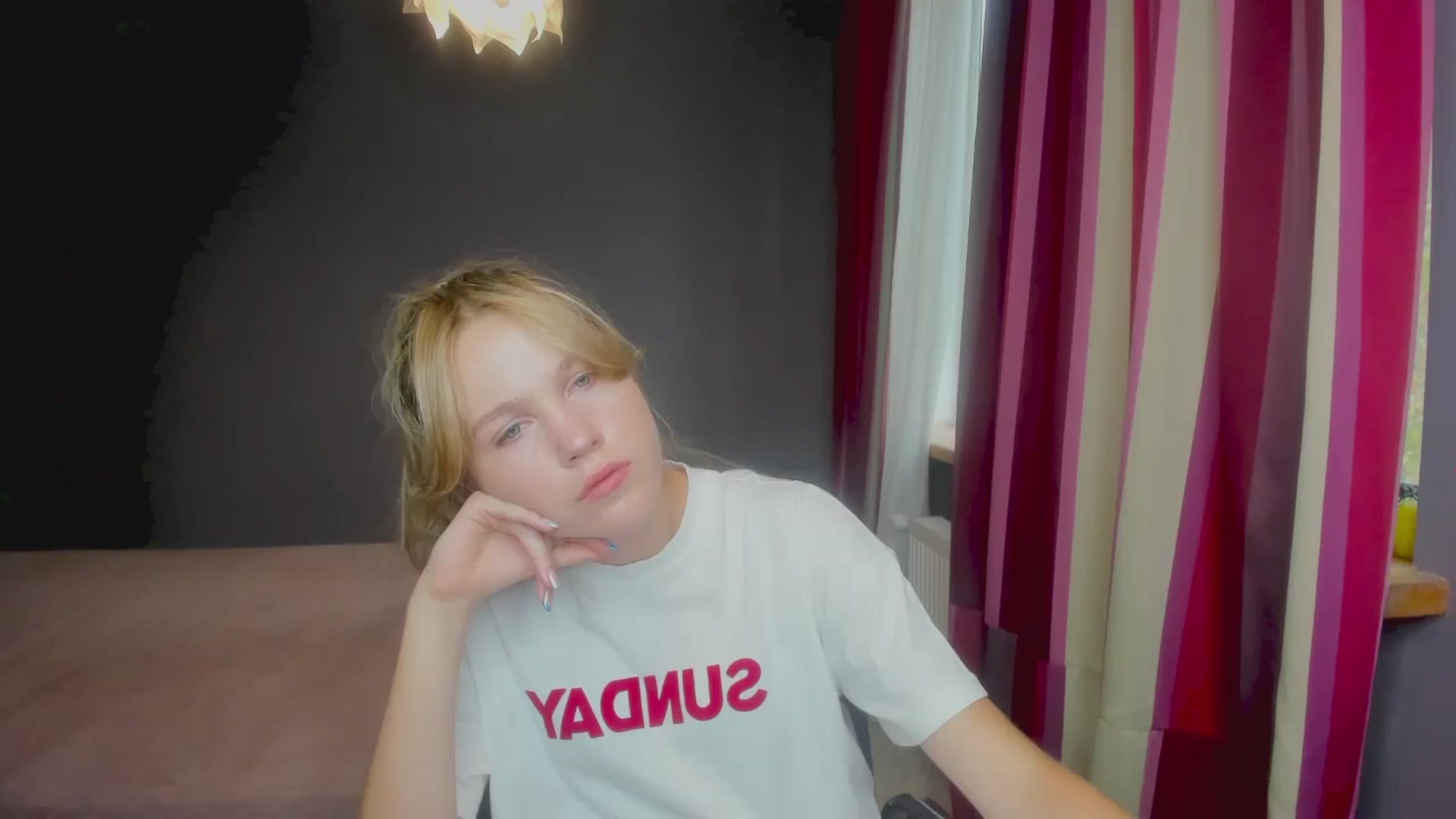 Gallery image thumbnail from Kate_Lewiss's myfreecams stream on, 09/01/2024, 07:47 image 1 of 20