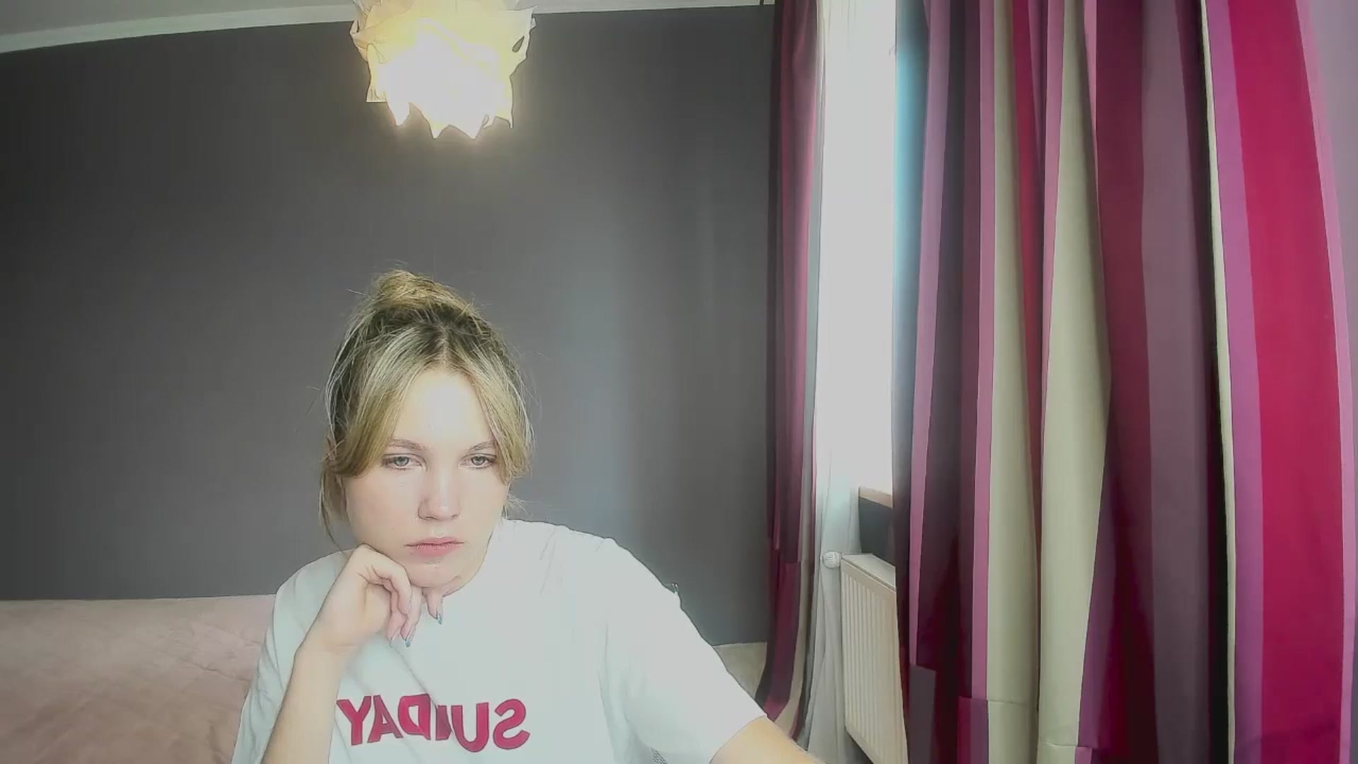 Gallery image thumbnail from Kate_Lewiss's myfreecams stream on, 09/01/2024, 09:15 image 14 of 20