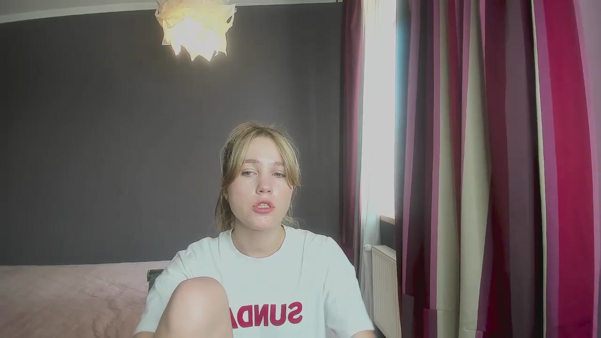 Gallery image thumbnail from Kate_Lewiss's myfreecams stream on, 09/01/2024, 10:06 image 3 of 20