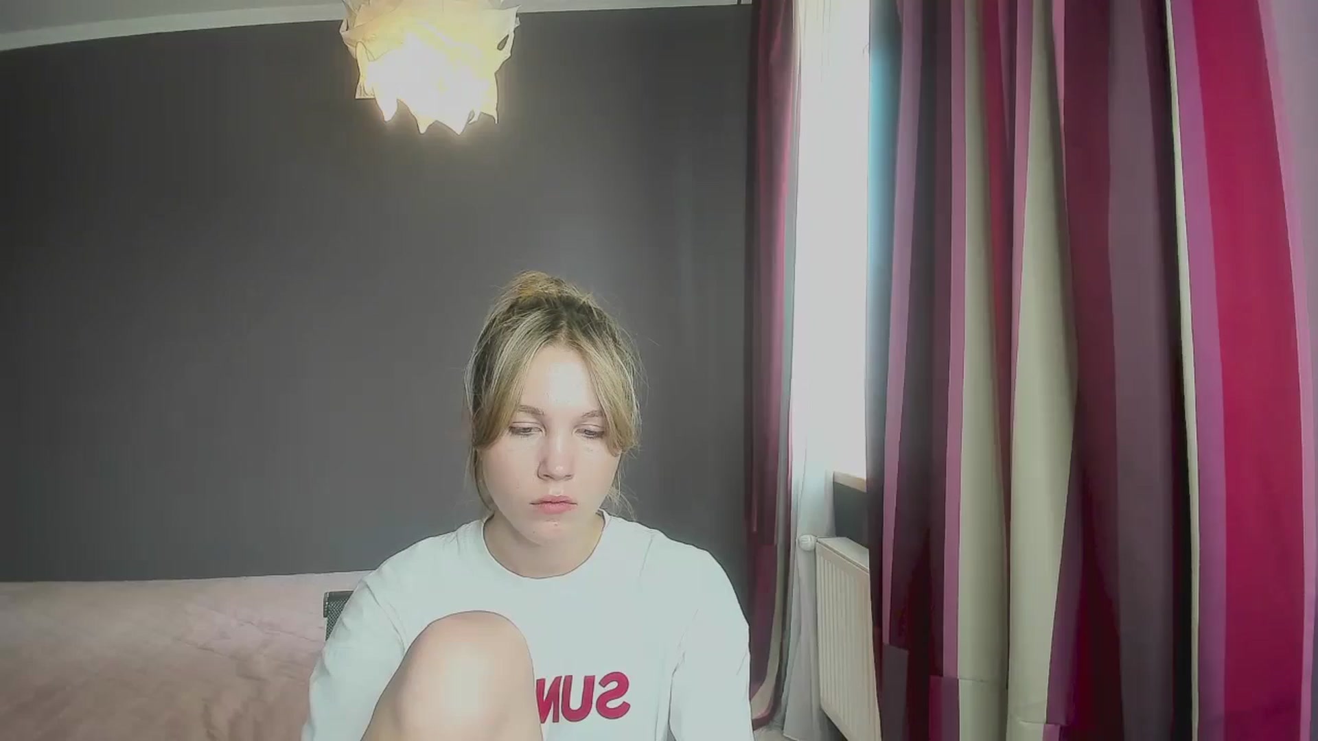 Gallery image thumbnail from Kate_Lewiss's myfreecams stream on, 09/01/2024, 10:06 image 1 of 20