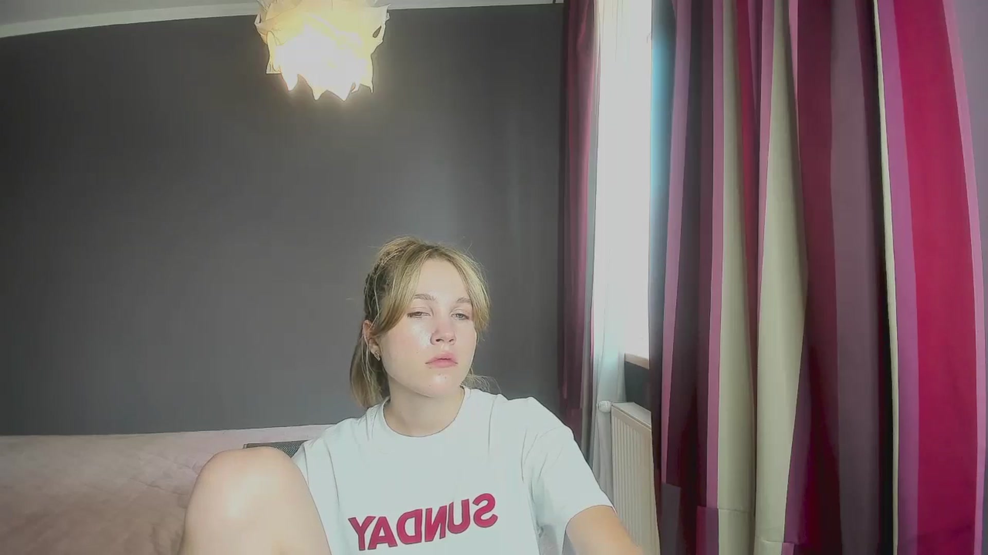 Gallery image thumbnail from Kate_Lewiss's myfreecams stream on, 09/01/2024, 10:06 image 15 of 20