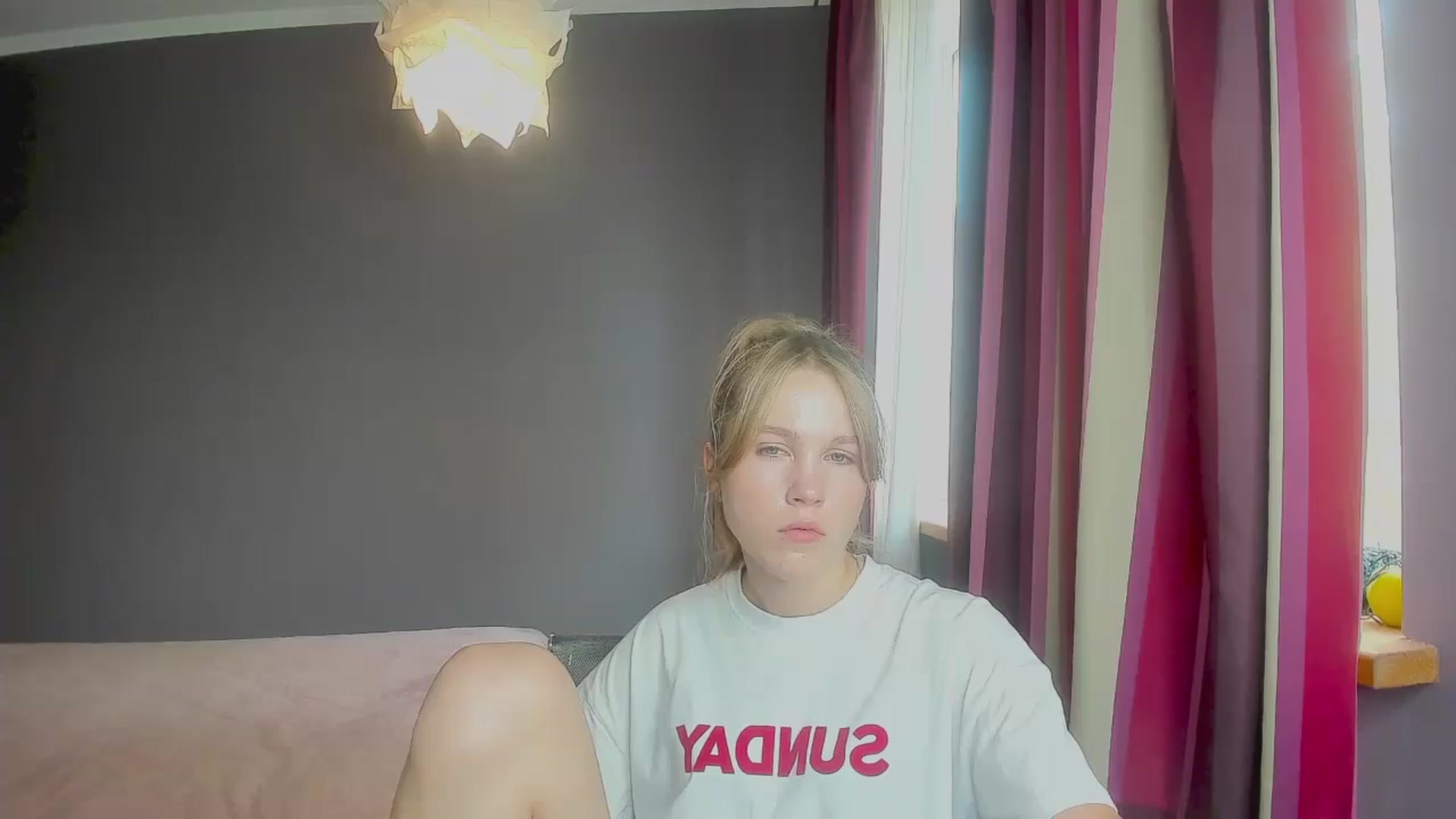 Gallery image thumbnail from Kate_Lewiss's myfreecams stream on, 09/01/2024, 11:02 image 16 of 20