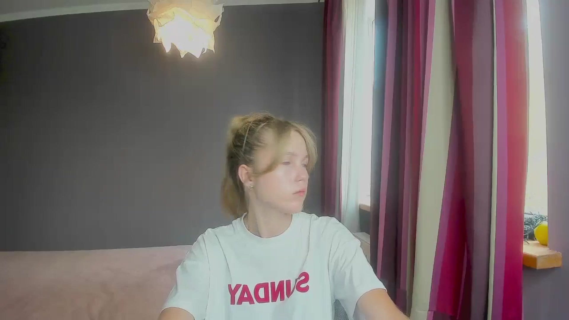 Gallery image thumbnail from Kate_Lewiss's myfreecams stream on, 09/01/2024, 11:02 image 4 of 20