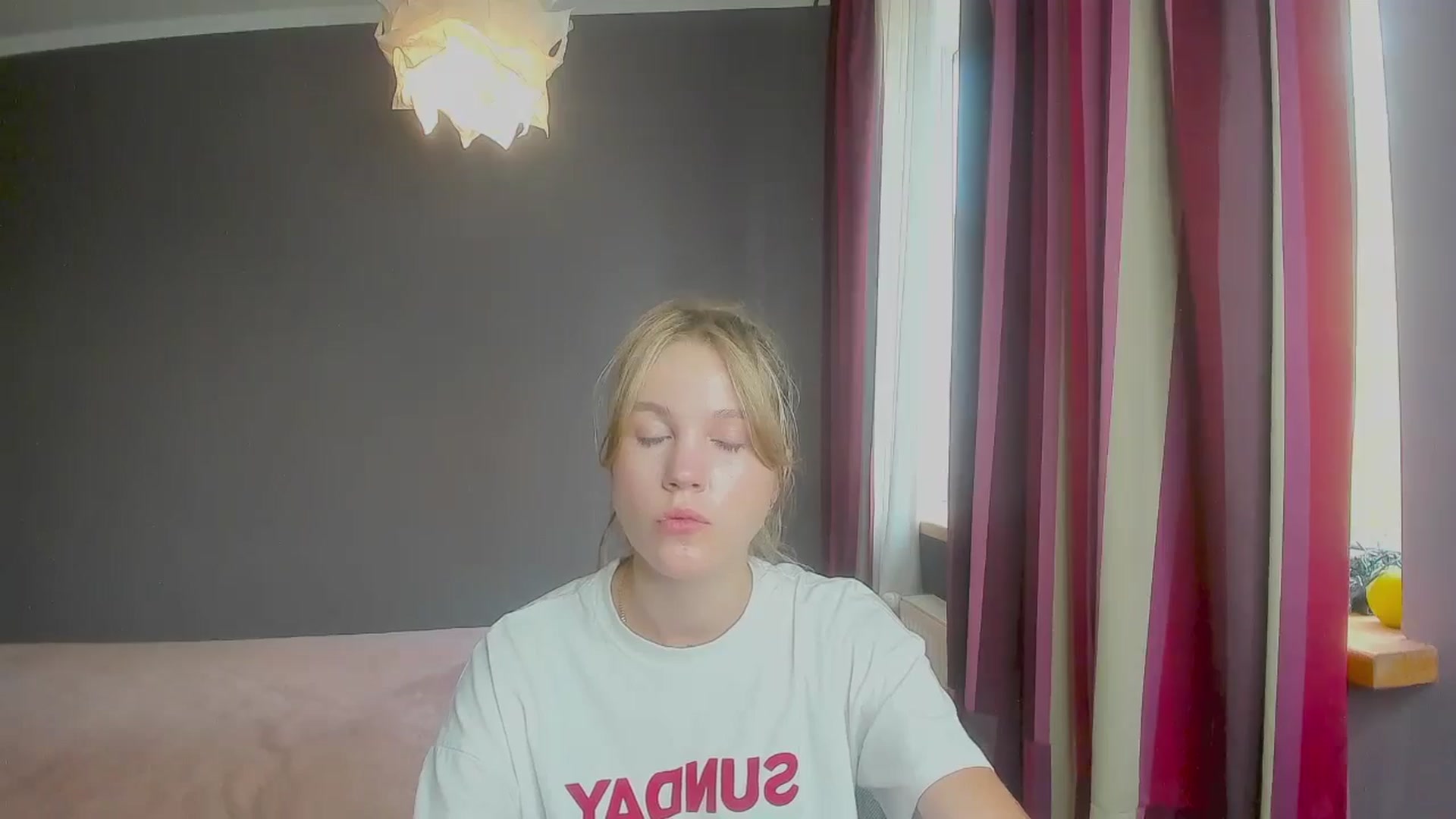 Gallery image thumbnail from Kate_Lewiss's myfreecams stream on, 09/01/2024, 11:02 image 20 of 20