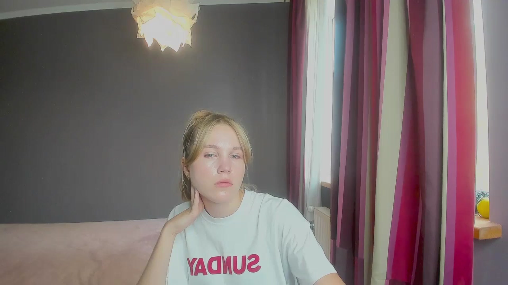 Gallery image thumbnail from Kate_Lewiss's myfreecams stream on, 09/01/2024, 11:02 image 9 of 20