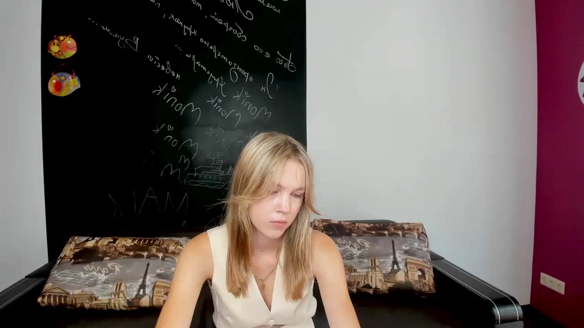 Gallery image thumbnail from Kate_Lewiss's myfreecams stream on, 09/02/2024, 07:51 image 18 of 20