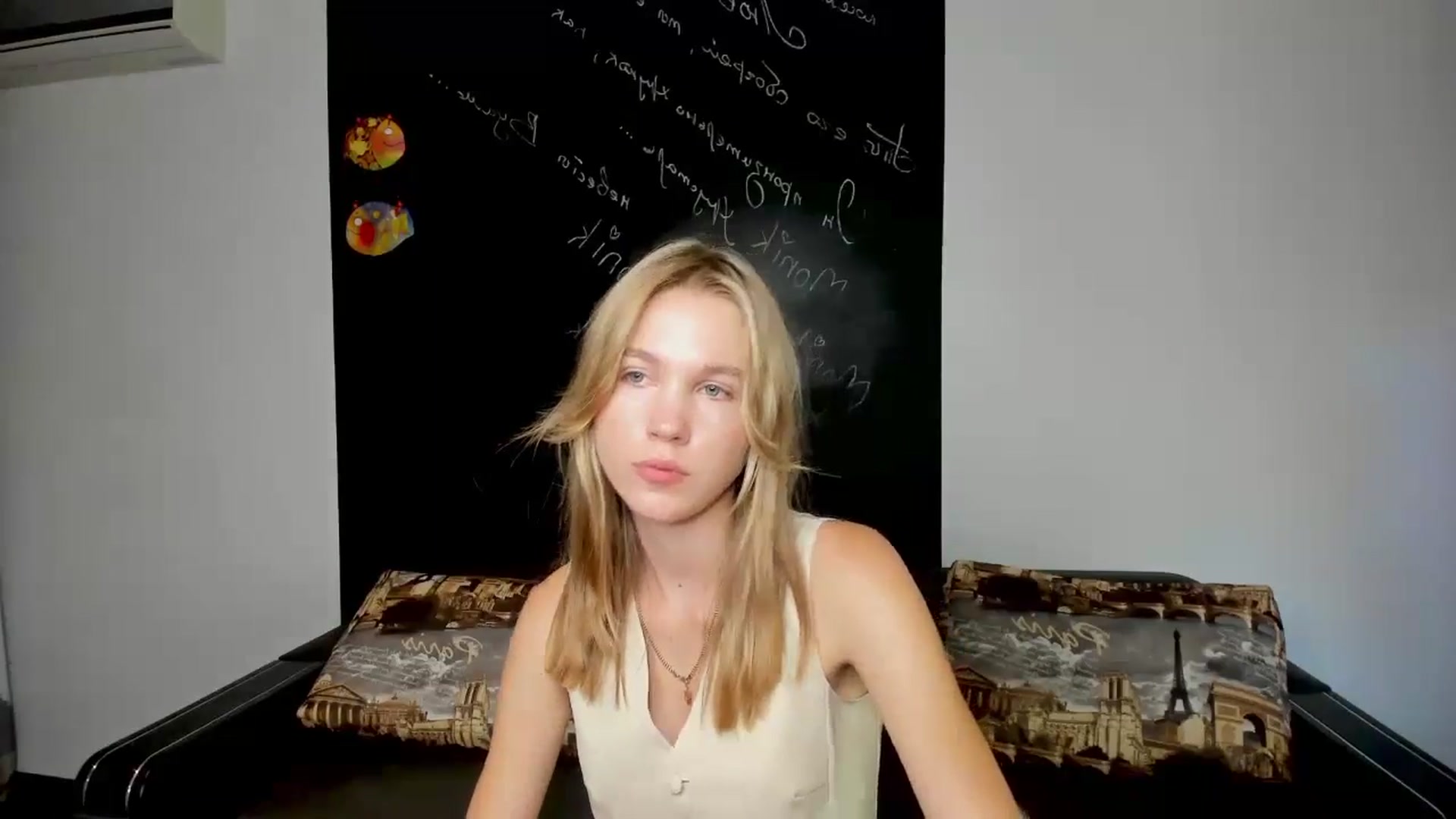 Gallery image thumbnail from Kate_Lewiss's myfreecams stream on, 09/02/2024, 11:04 image 2 of 20