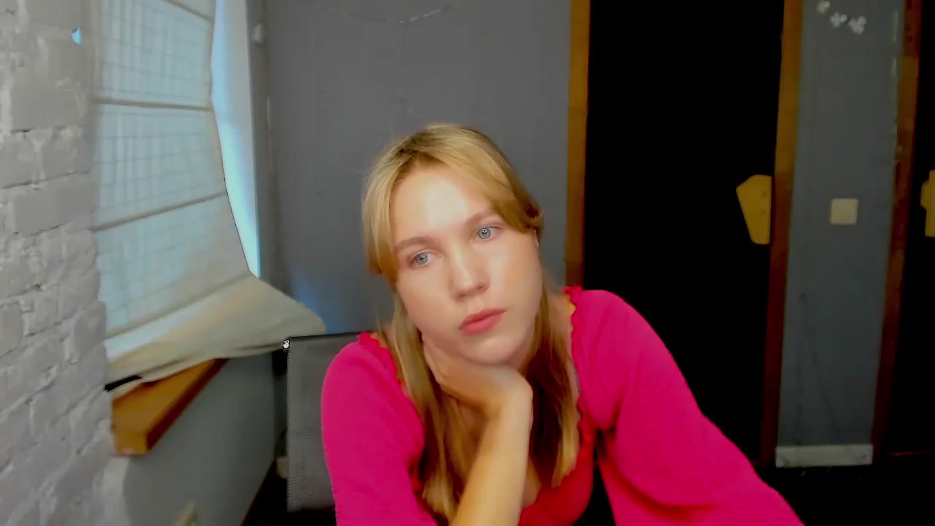Gallery image thumbnail from Kate_Lewiss's myfreecams stream on, 09/03/2024, 08:13 image 13 of 20
