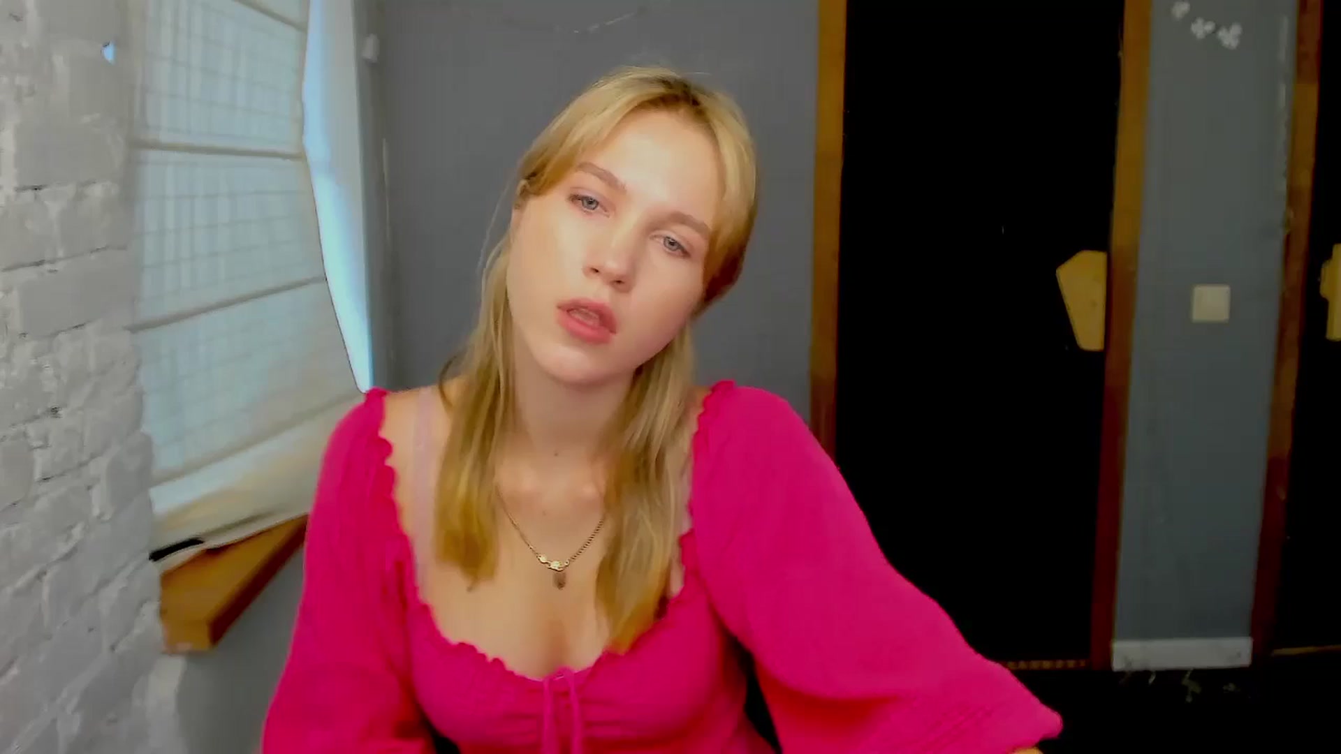 Gallery image thumbnail from Kate_Lewiss's myfreecams stream on, 09/03/2024, 08:13 image 1 of 20