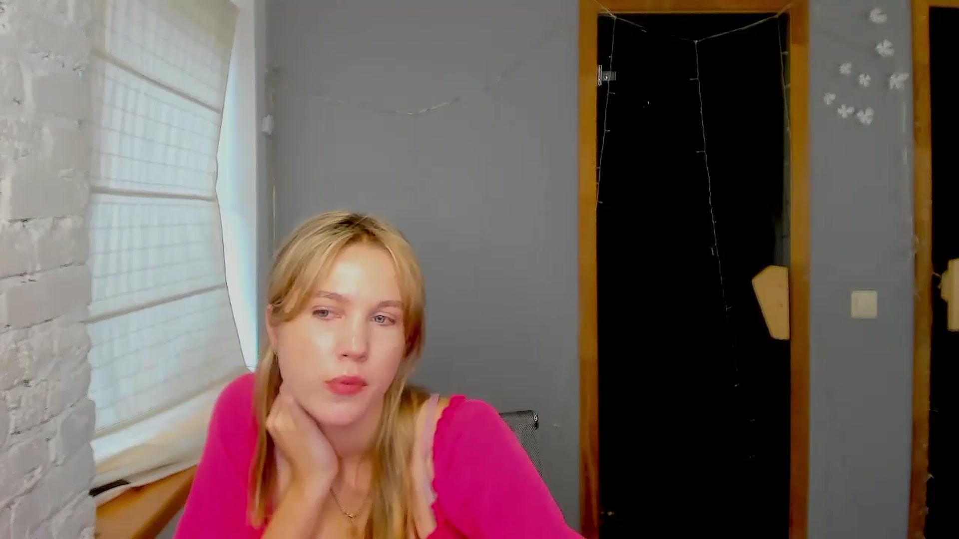 Gallery image thumbnail from Kate_Lewiss's myfreecams stream on, 09/03/2024, 09:25 image 4 of 20
