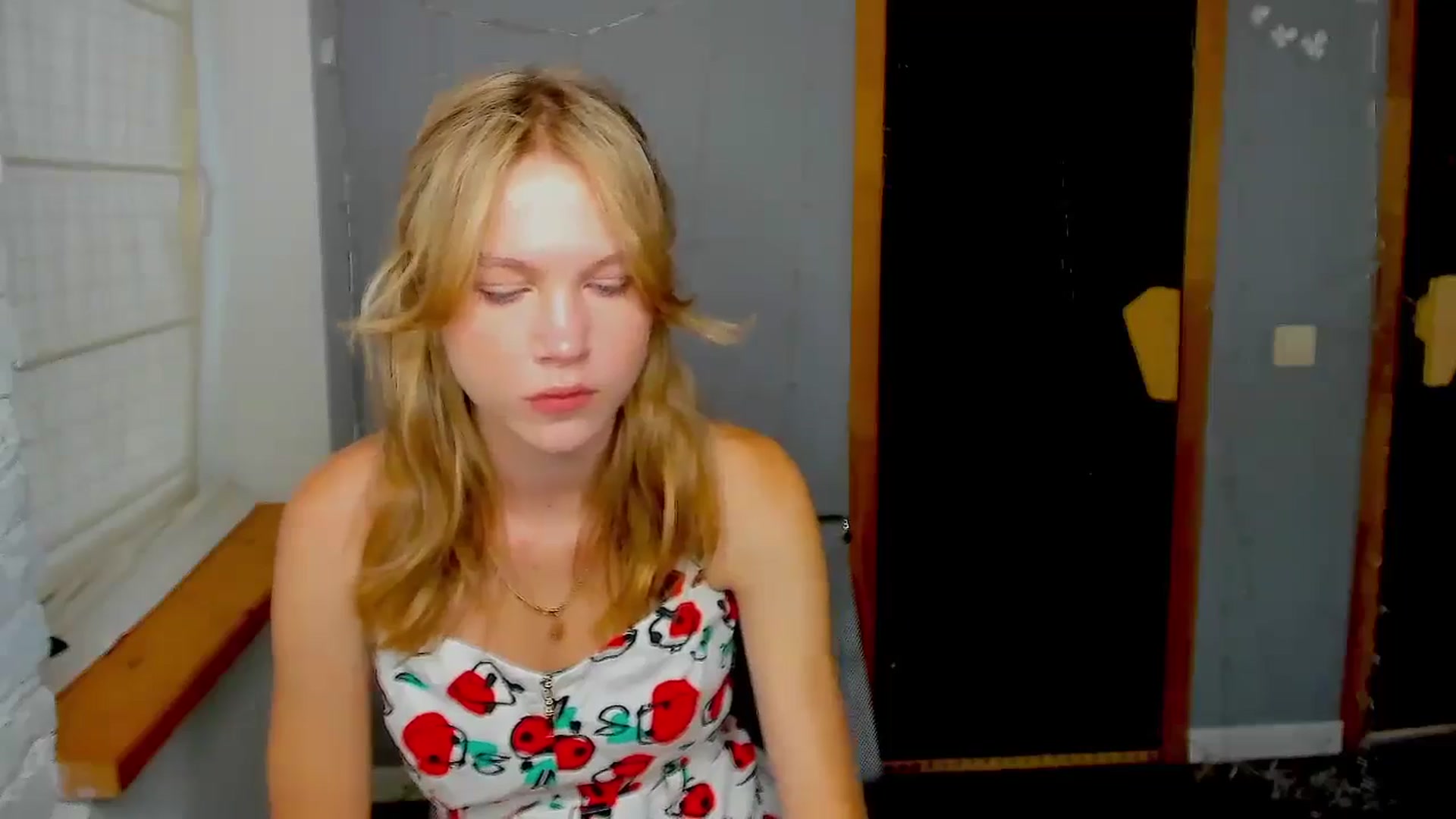 Gallery image thumbnail from Kate_Lewiss's myfreecams stream on, 09/05/2024, 05:53 image 12 of 20