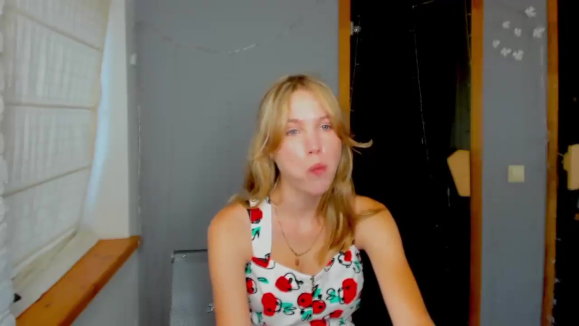 Gallery image thumbnail from Kate_Lewiss's myfreecams stream on, 09/05/2024, 07:36 image 3 of 20