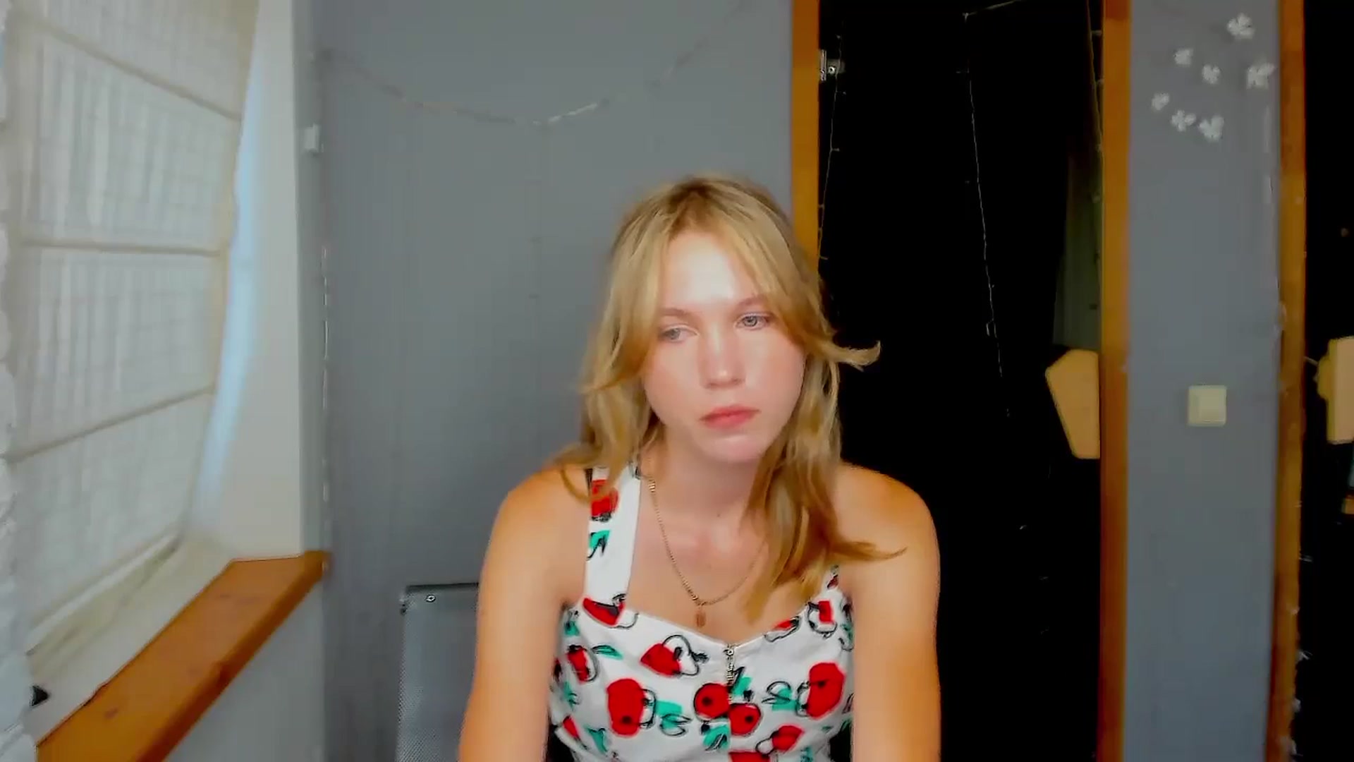 Gallery image thumbnail from Kate_Lewiss's myfreecams stream on, 09/05/2024, 07:36 image 6 of 20