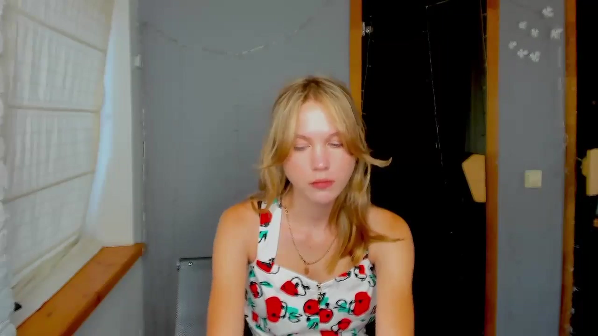 Gallery image thumbnail from Kate_Lewiss's myfreecams stream on, 09/05/2024, 07:36 image 5 of 20