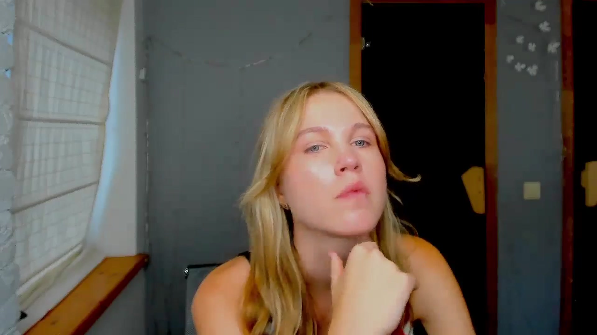 Gallery image thumbnail from Kate_Lewiss's myfreecams stream on, 09/05/2024, 10:07 image 12 of 20