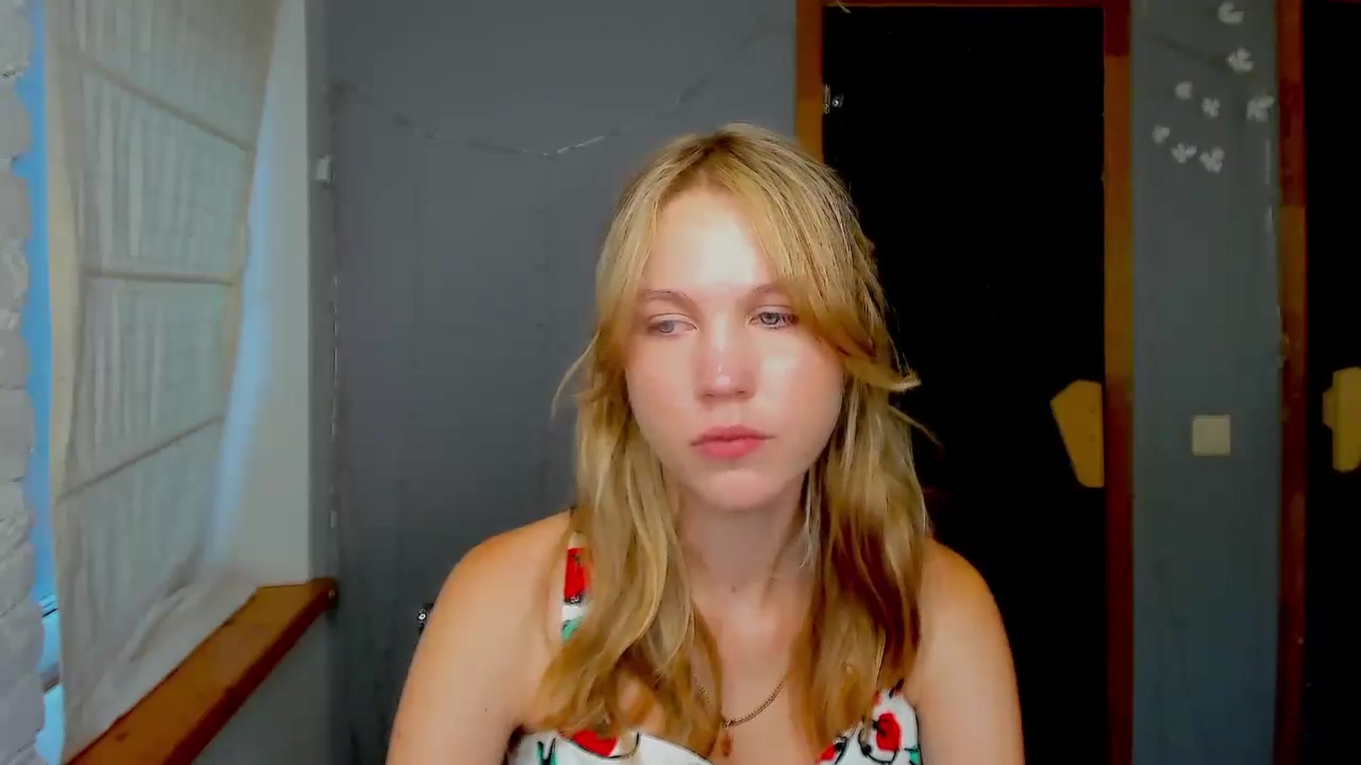Gallery image thumbnail from Kate_Lewiss's myfreecams stream on, 09/05/2024, 11:04 image 4 of 20