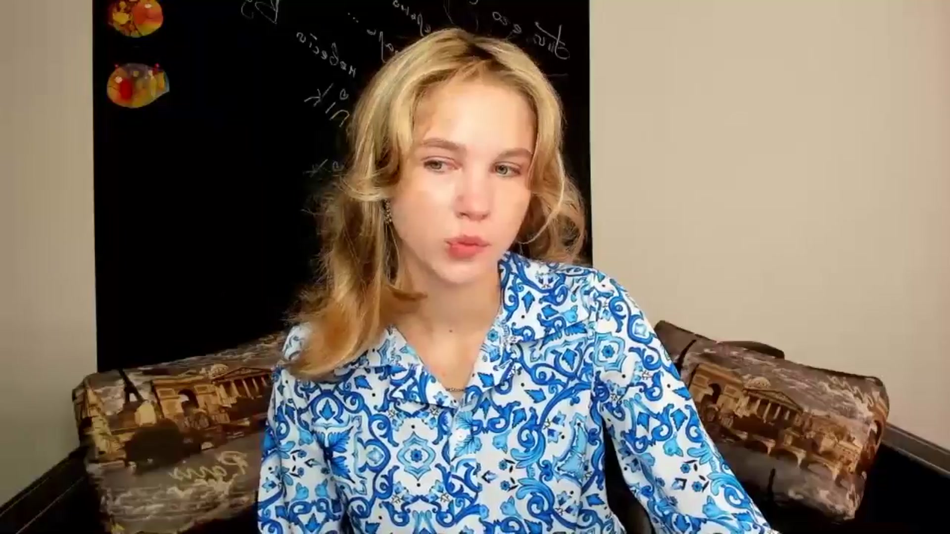 Gallery image thumbnail from Kate_Lewiss's myfreecams stream on, 09/16/2024, 05:55 image 3 of 20