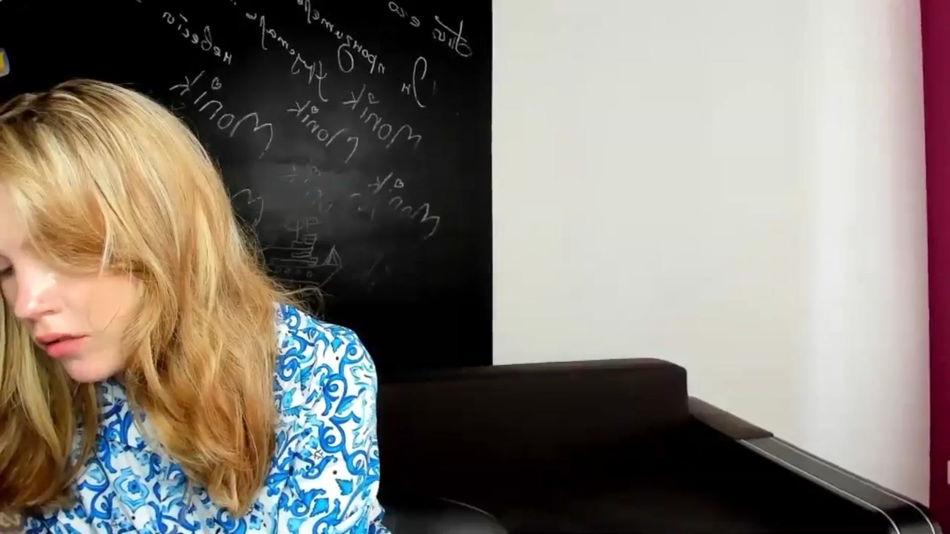 Gallery image thumbnail from Kate_Lewiss's myfreecams stream on, 09/16/2024, 08:27 image 7 of 20