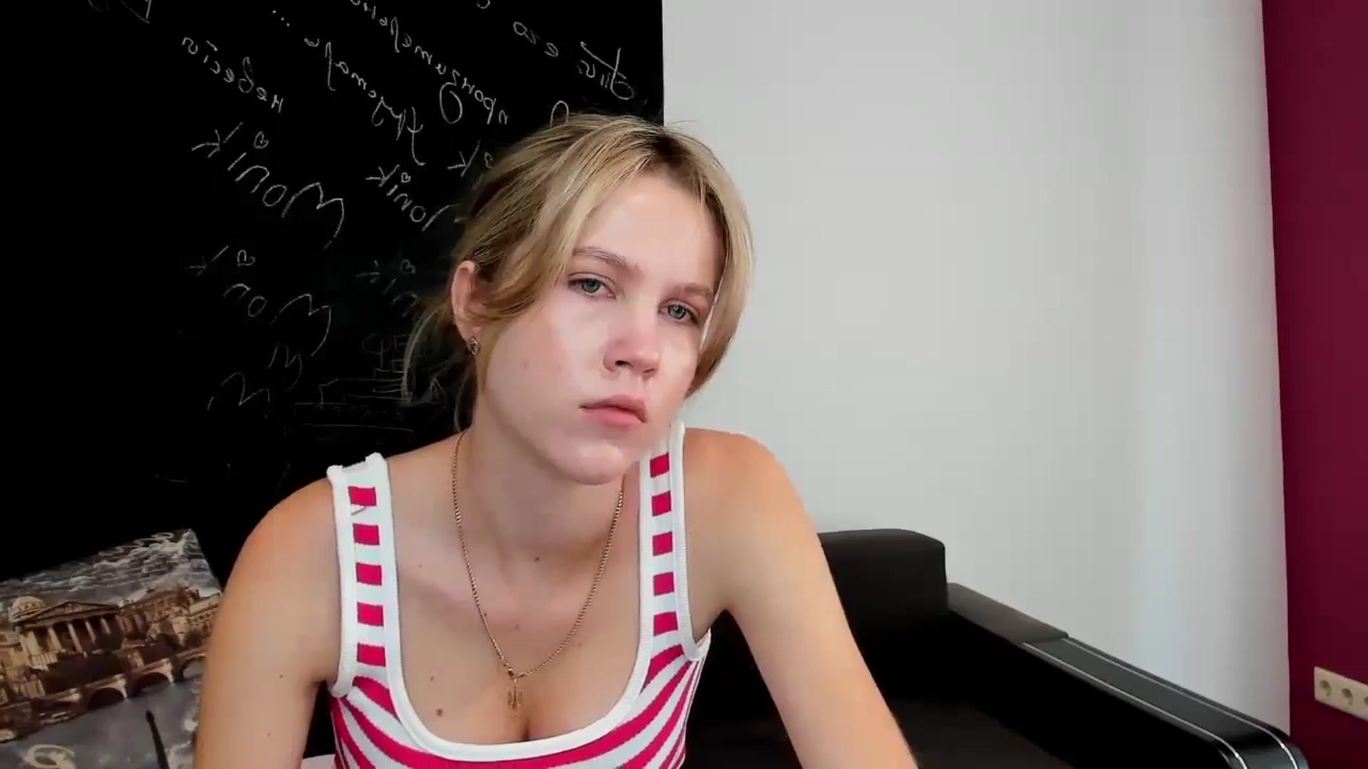 Gallery image thumbnail from Kate_Lewiss's myfreecams stream on, 09/17/2024, 07:05 image 12 of 20