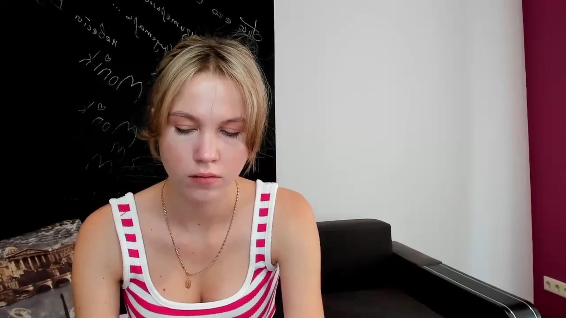 Gallery image thumbnail from Kate_Lewiss's myfreecams stream on, 09/17/2024, 07:05 image 13 of 20