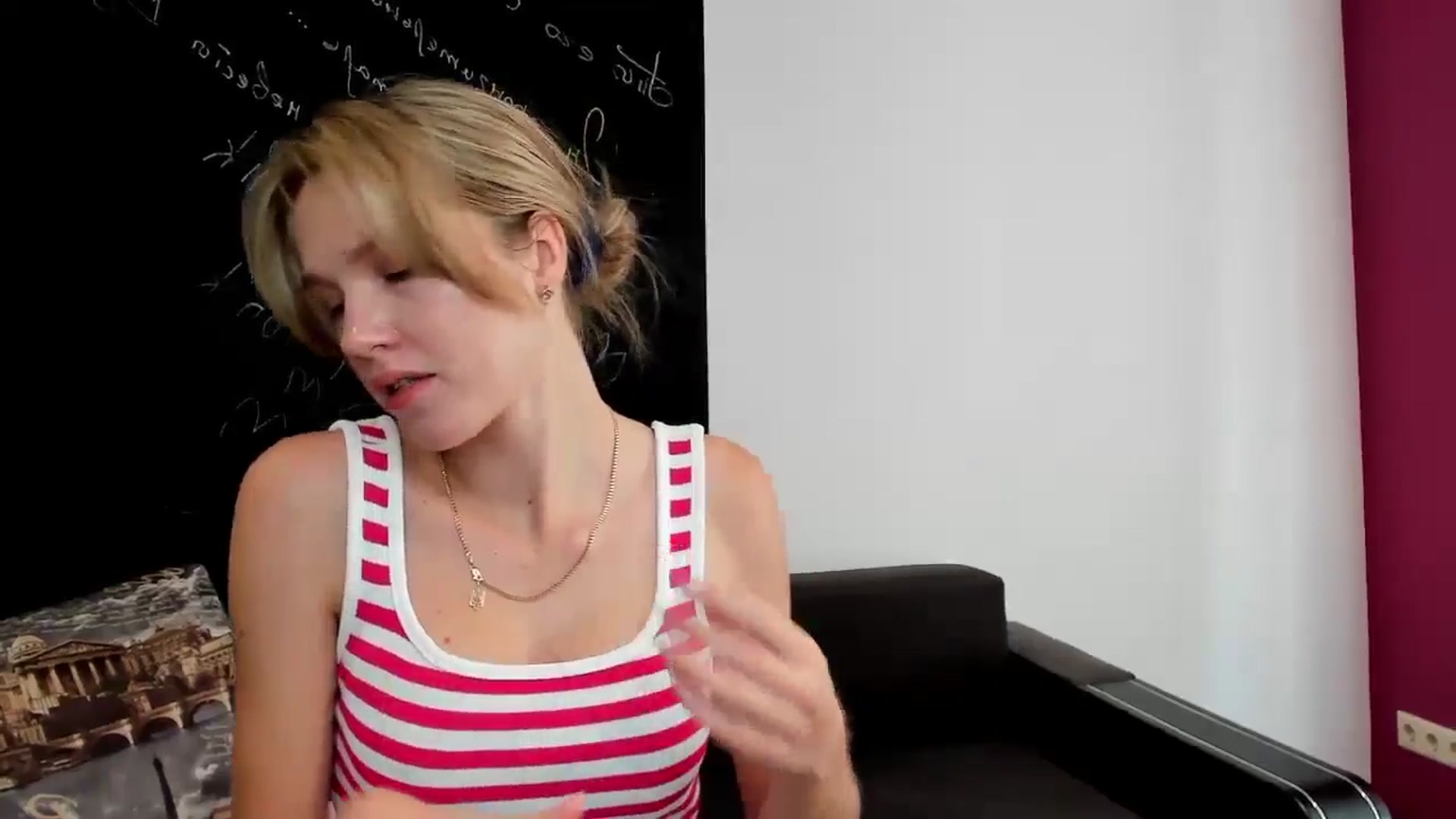 Gallery image thumbnail from Kate_Lewiss's myfreecams stream on, 09/17/2024, 07:55 image 13 of 20