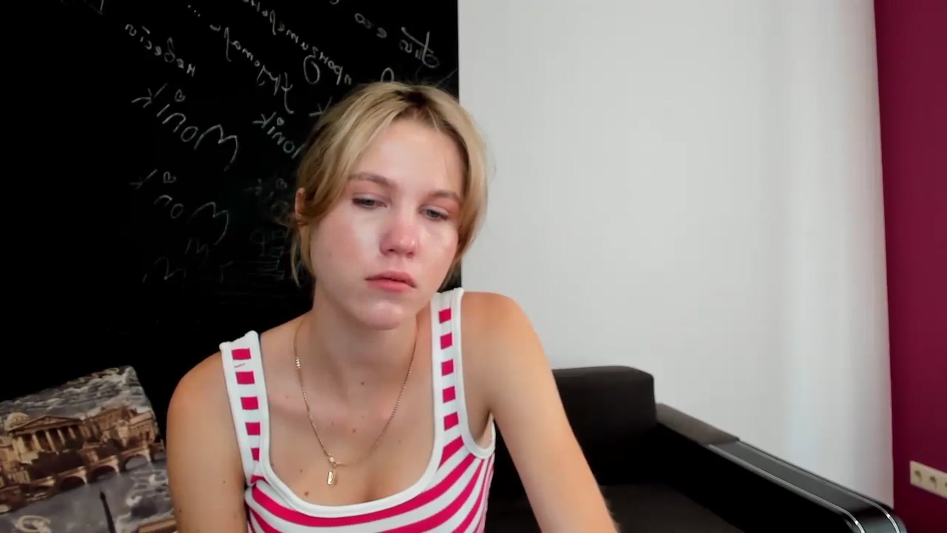 Gallery image thumbnail from Kate_Lewiss's myfreecams stream on, 09/17/2024, 07:55 image 4 of 20