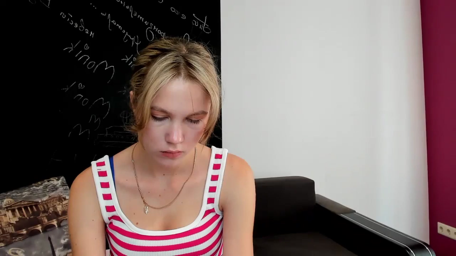 Gallery image thumbnail from Kate_Lewiss's myfreecams stream on, 09/17/2024, 07:55 image 14 of 20