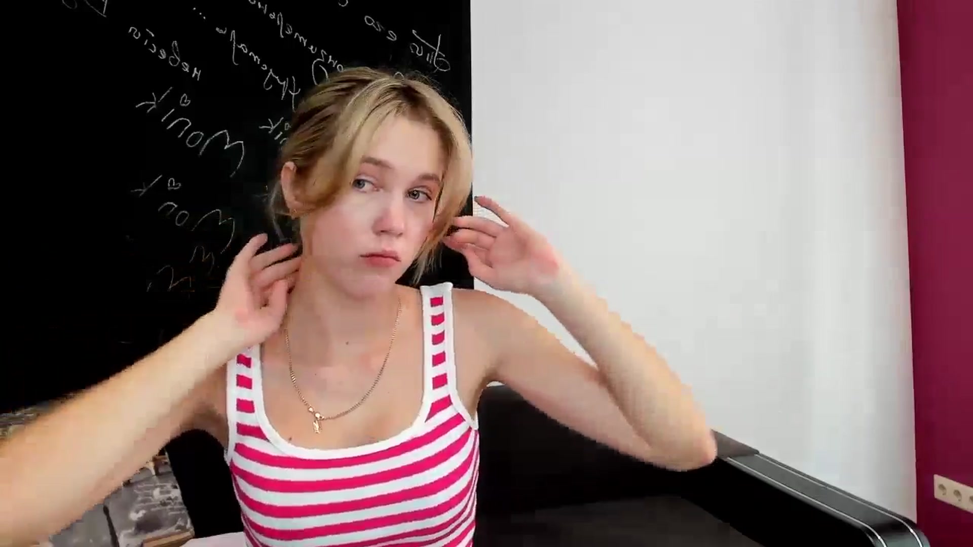 Gallery image thumbnail from Kate_Lewiss's myfreecams stream on, 09/17/2024, 07:55 image 5 of 20