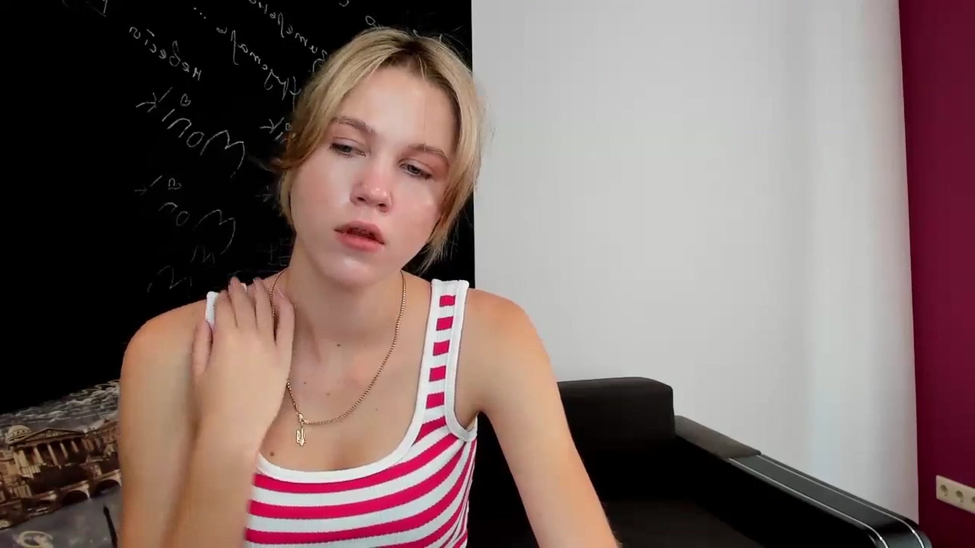 Gallery image thumbnail from Kate_Lewiss's myfreecams stream on, 09/17/2024, 07:55 image 6 of 20