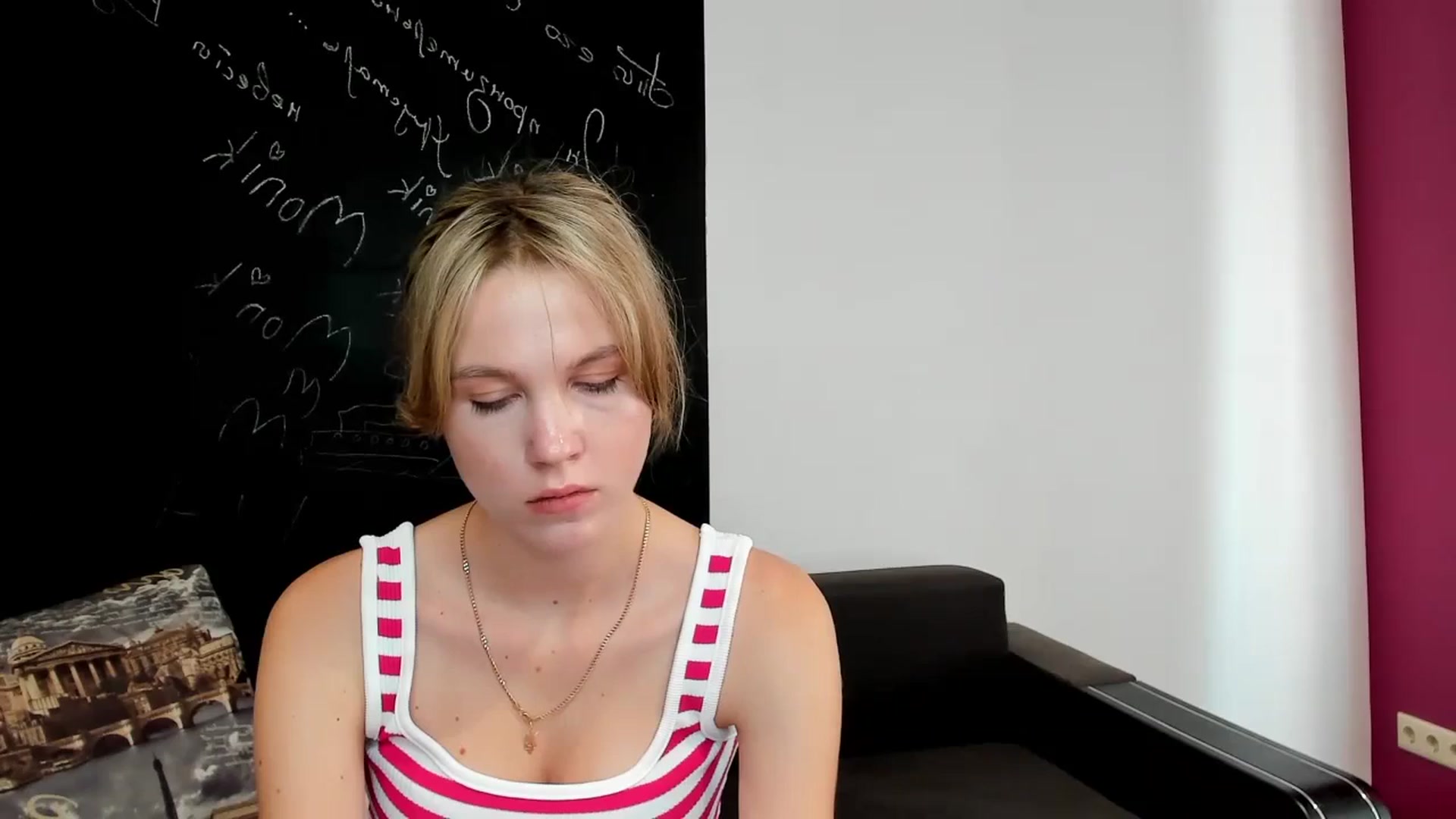Gallery image thumbnail from Kate_Lewiss's myfreecams stream on, 09/17/2024, 08:43 image 19 of 20