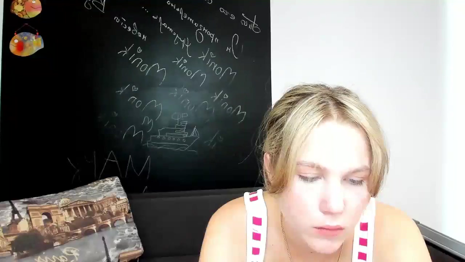 Gallery image thumbnail from Kate_Lewiss's myfreecams stream on, 09/17/2024, 10:02 image 8 of 20