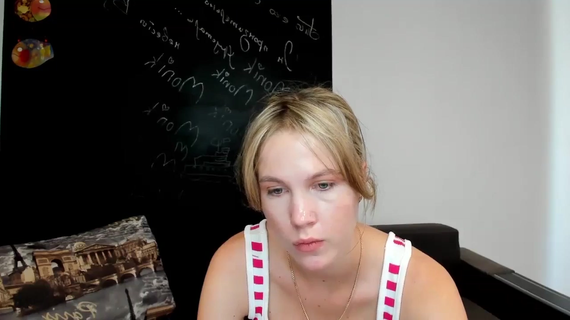 Gallery image thumbnail from Kate_Lewiss's myfreecams stream on, 09/17/2024, 10:02 image 11 of 20