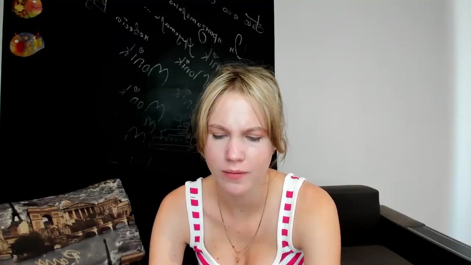 Gallery image thumbnail from Kate_Lewiss's myfreecams stream on, 09/17/2024, 10:02 image 12 of 20