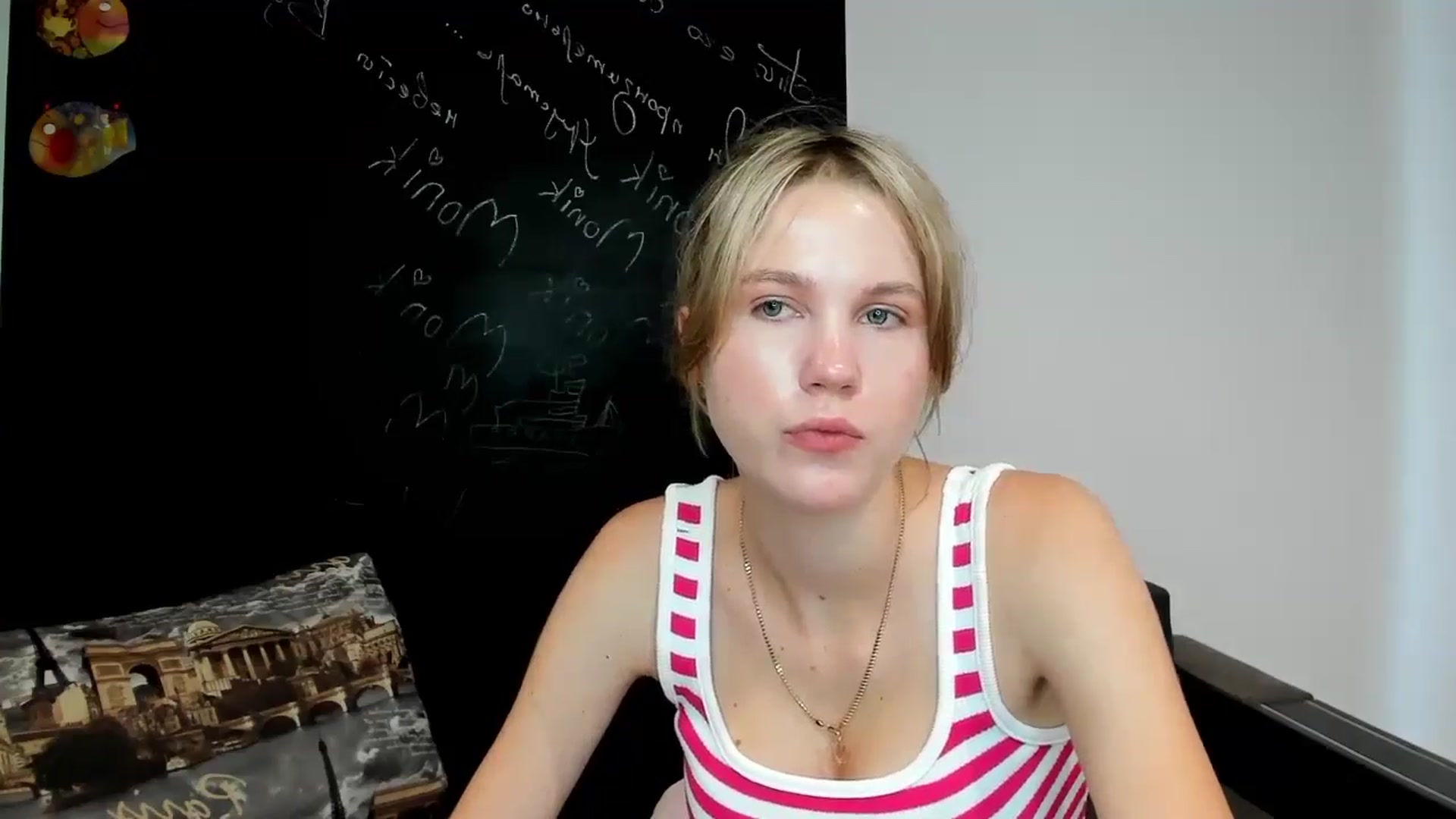 Gallery image thumbnail from Kate_Lewiss's myfreecams stream on, 09/17/2024, 10:02 image 19 of 20