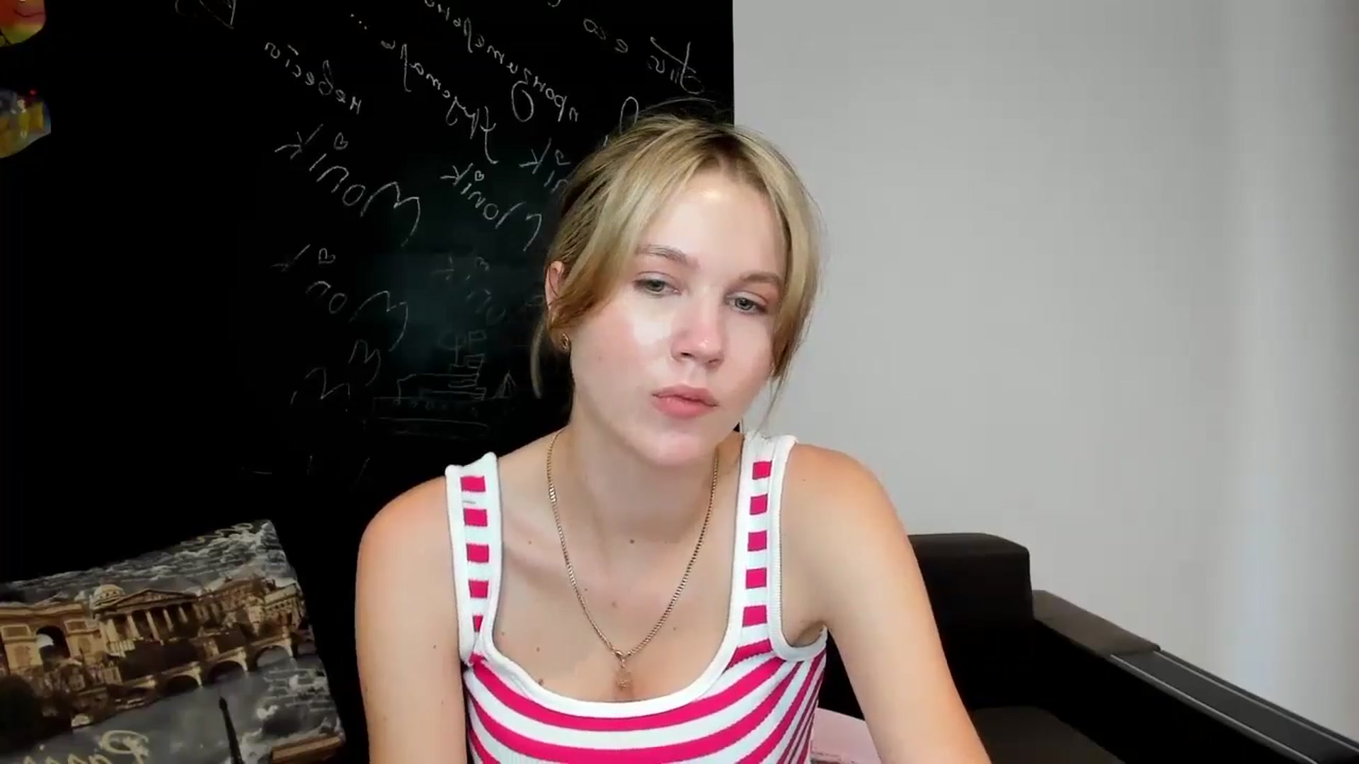 Gallery image thumbnail from Kate_Lewiss's myfreecams stream on, 09/17/2024, 10:26 image 13 of 20