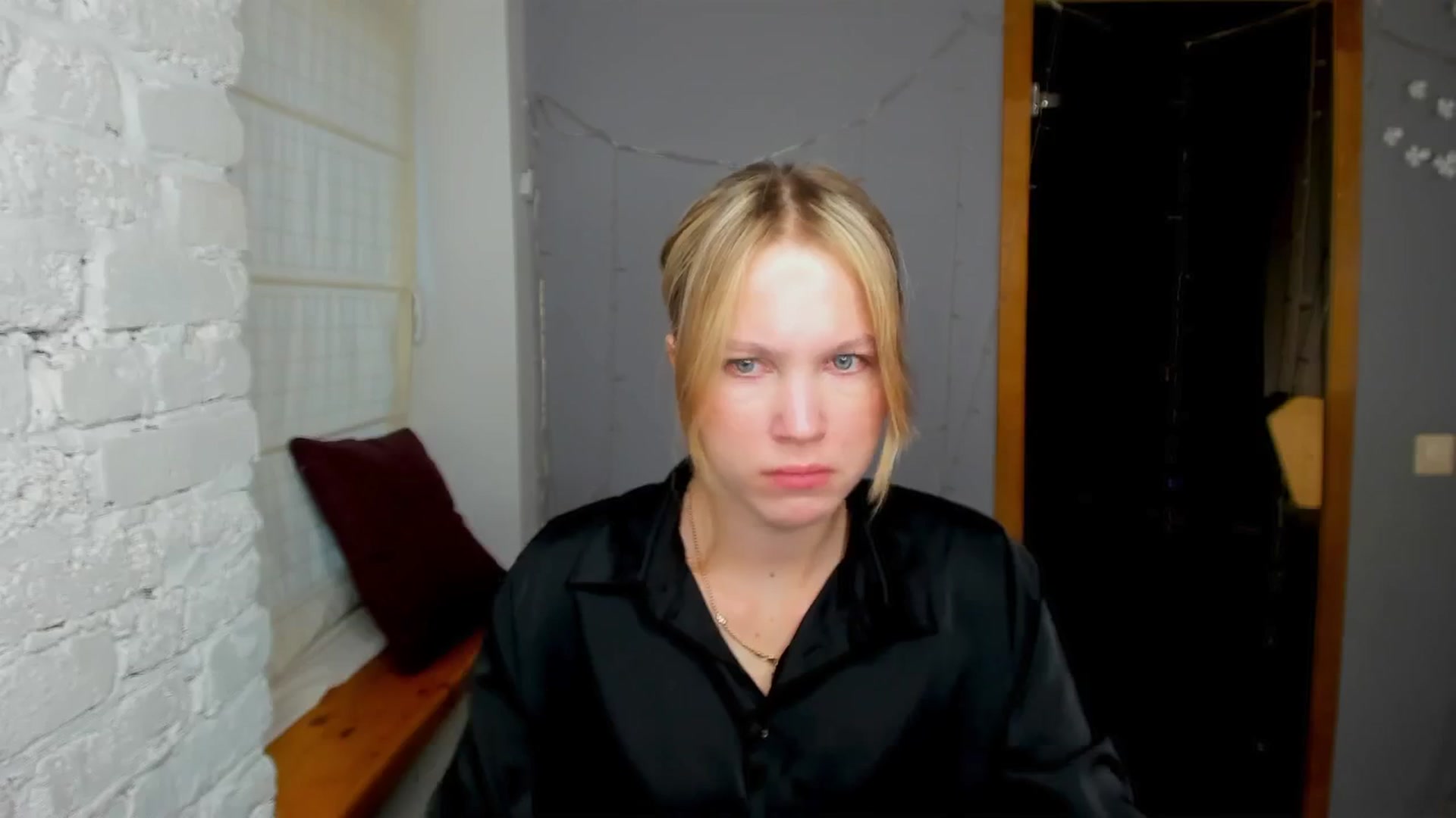 Gallery image thumbnail from Kate_Lewiss's myfreecams stream on, 09/22/2024, 08:26 image 10 of 20