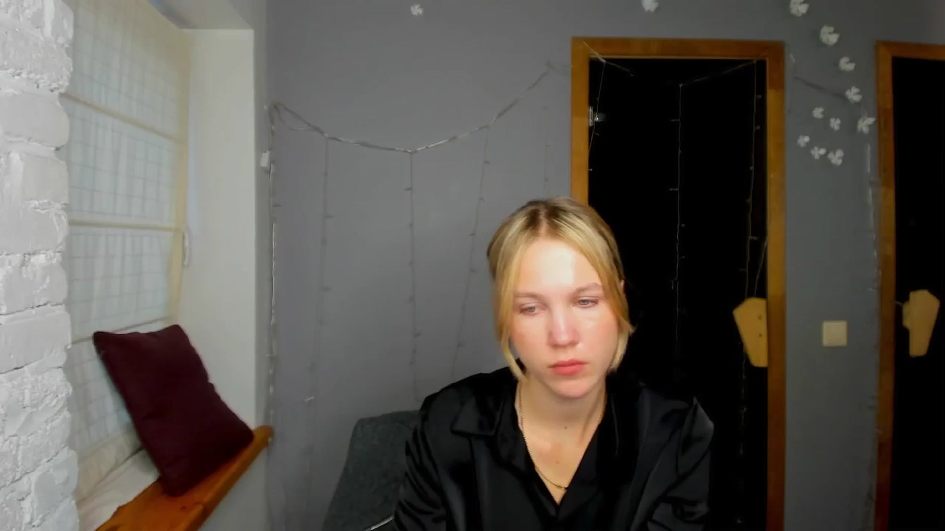Gallery image thumbnail from Kate_Lewiss's myfreecams stream on, 09/22/2024, 09:58 image 16 of 20