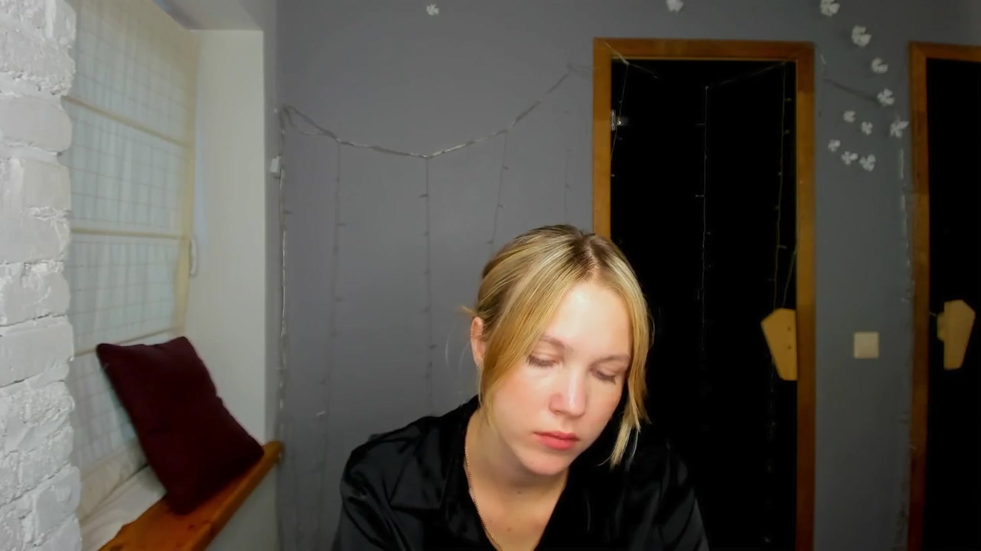 Gallery image thumbnail from Kate_Lewiss's myfreecams stream on, 09/22/2024, 09:58 image 13 of 20