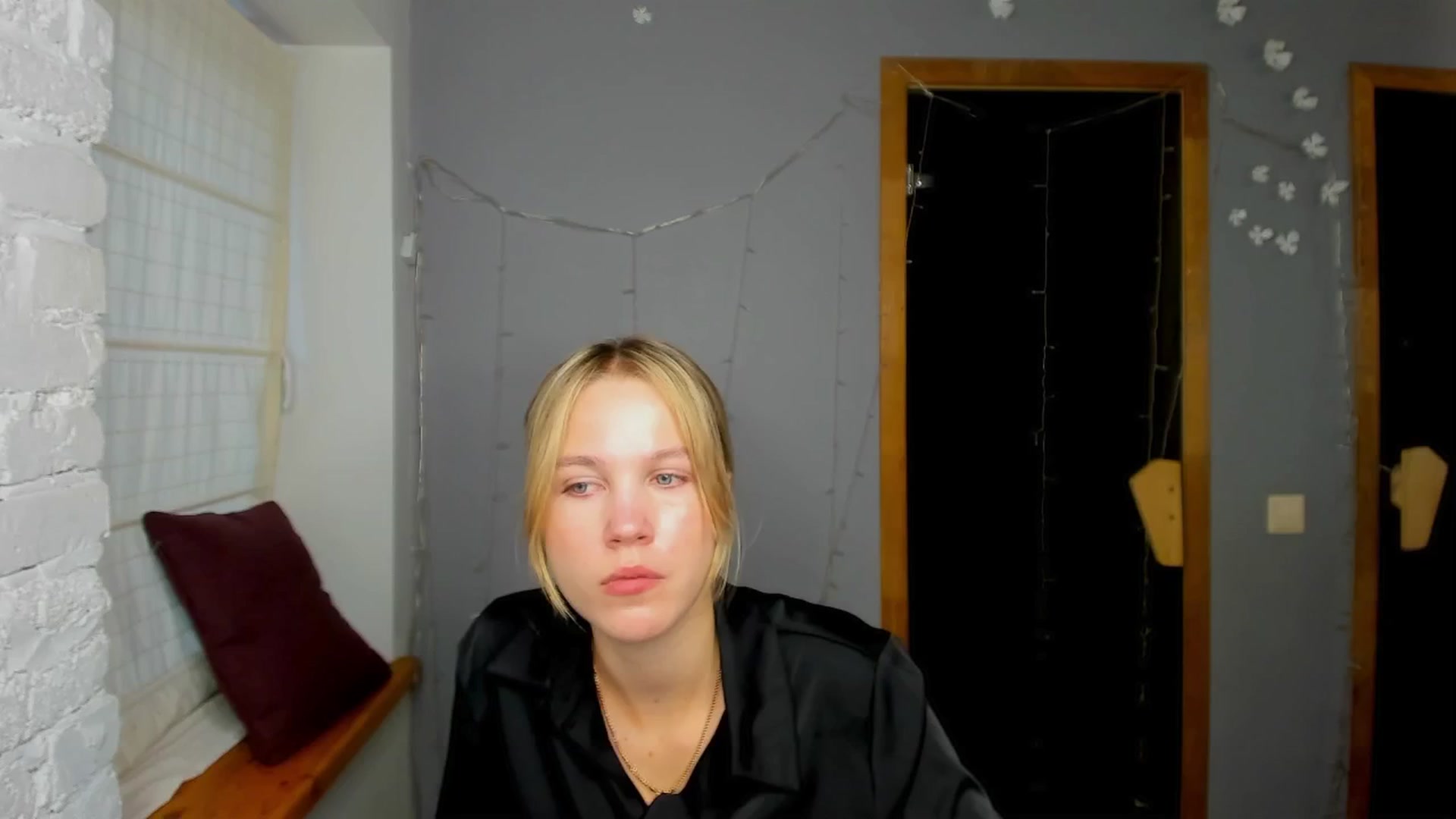 Gallery image thumbnail from Kate_Lewiss's myfreecams stream on, 09/22/2024, 09:58 image 14 of 20