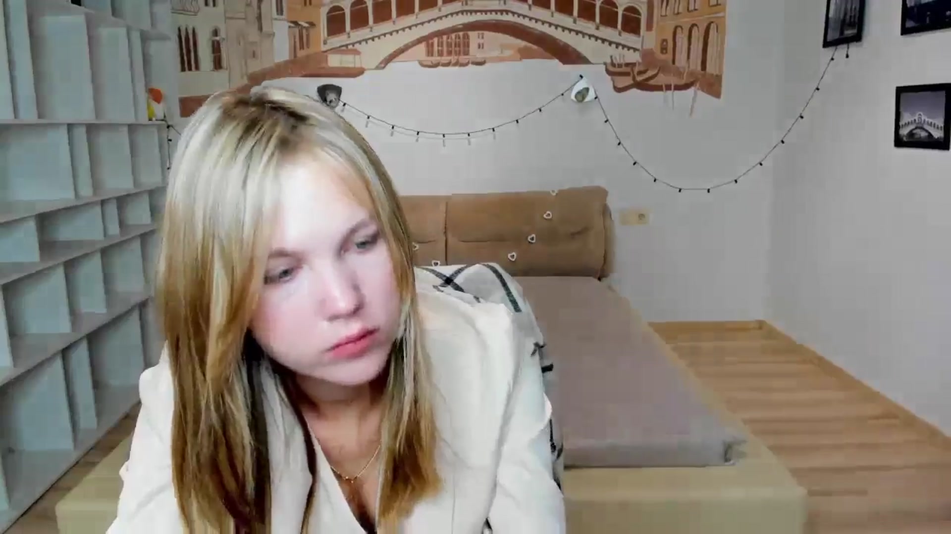 Gallery image thumbnail from Kate_Lewiss's myfreecams stream on, 09/23/2024, 06:17 image 20 of 20